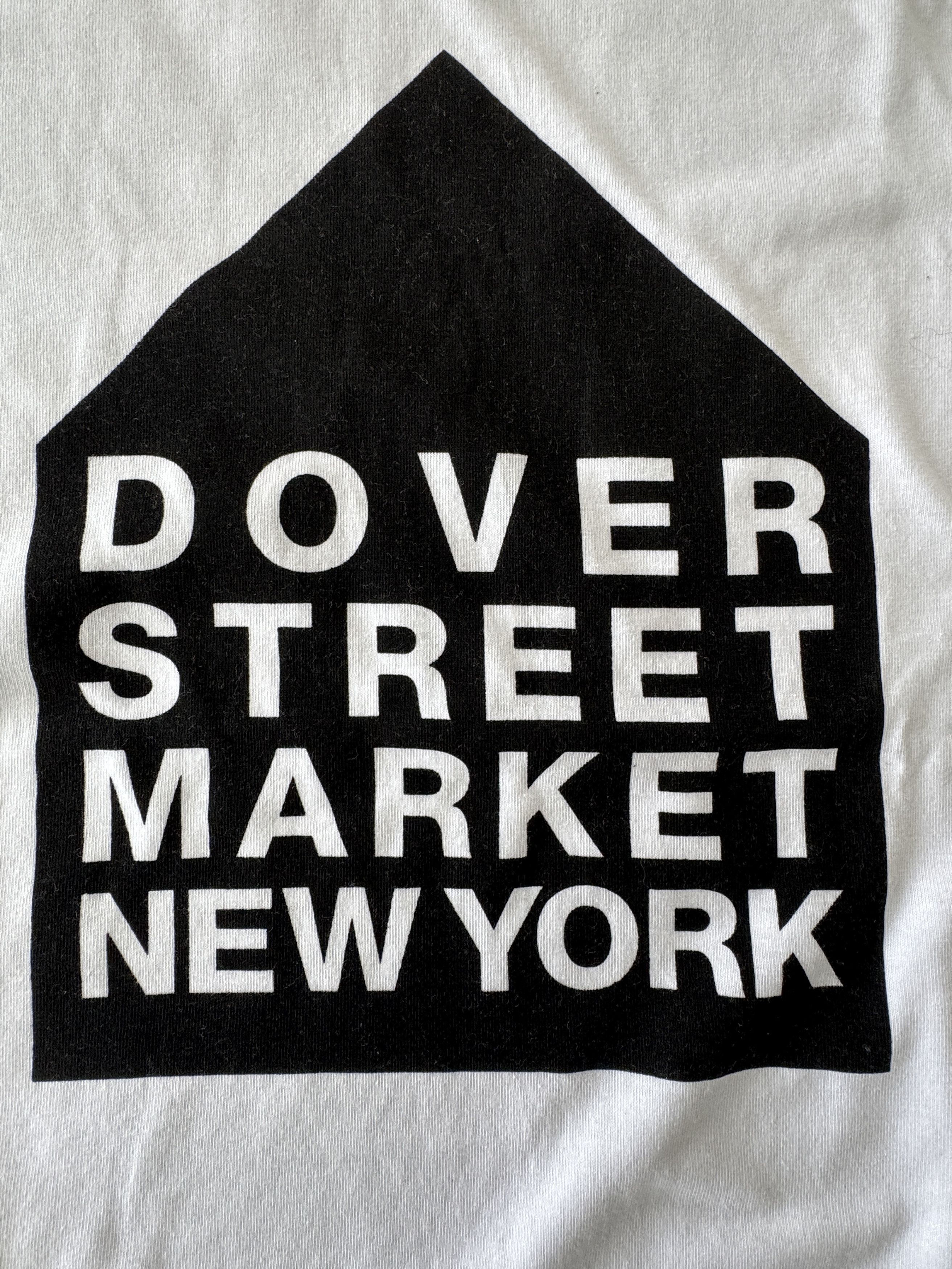 Comme des Garcons Dover Street Market New York / Comme des Garçons T-Shirt Size US L / EU 52-54 / 3 - 4 Thumbnail