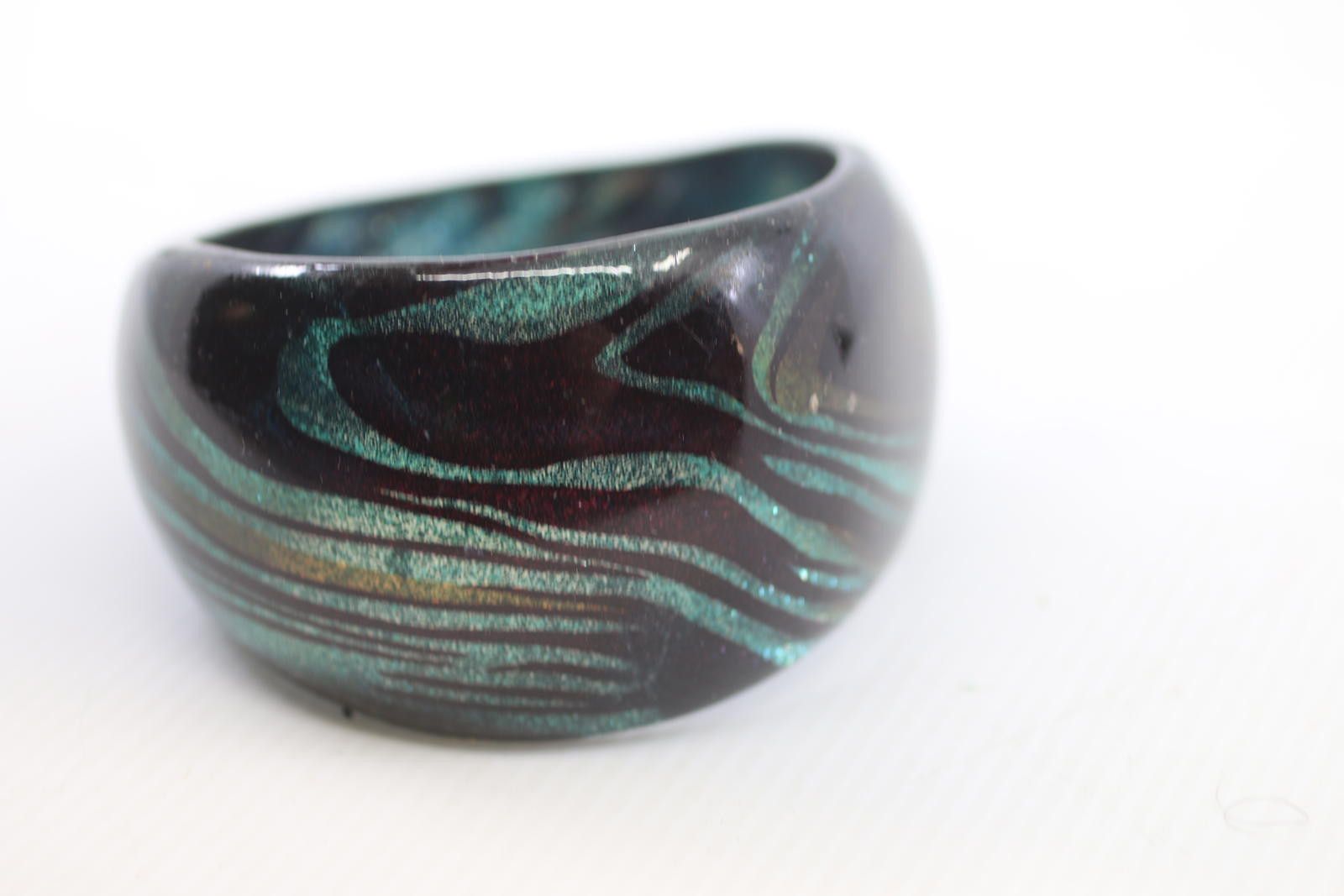 The Unbranded Brand Vintage Green BlackSwirl Resin BangleWide Statement bracelet Size ONE SIZE - 2 Thumbnail