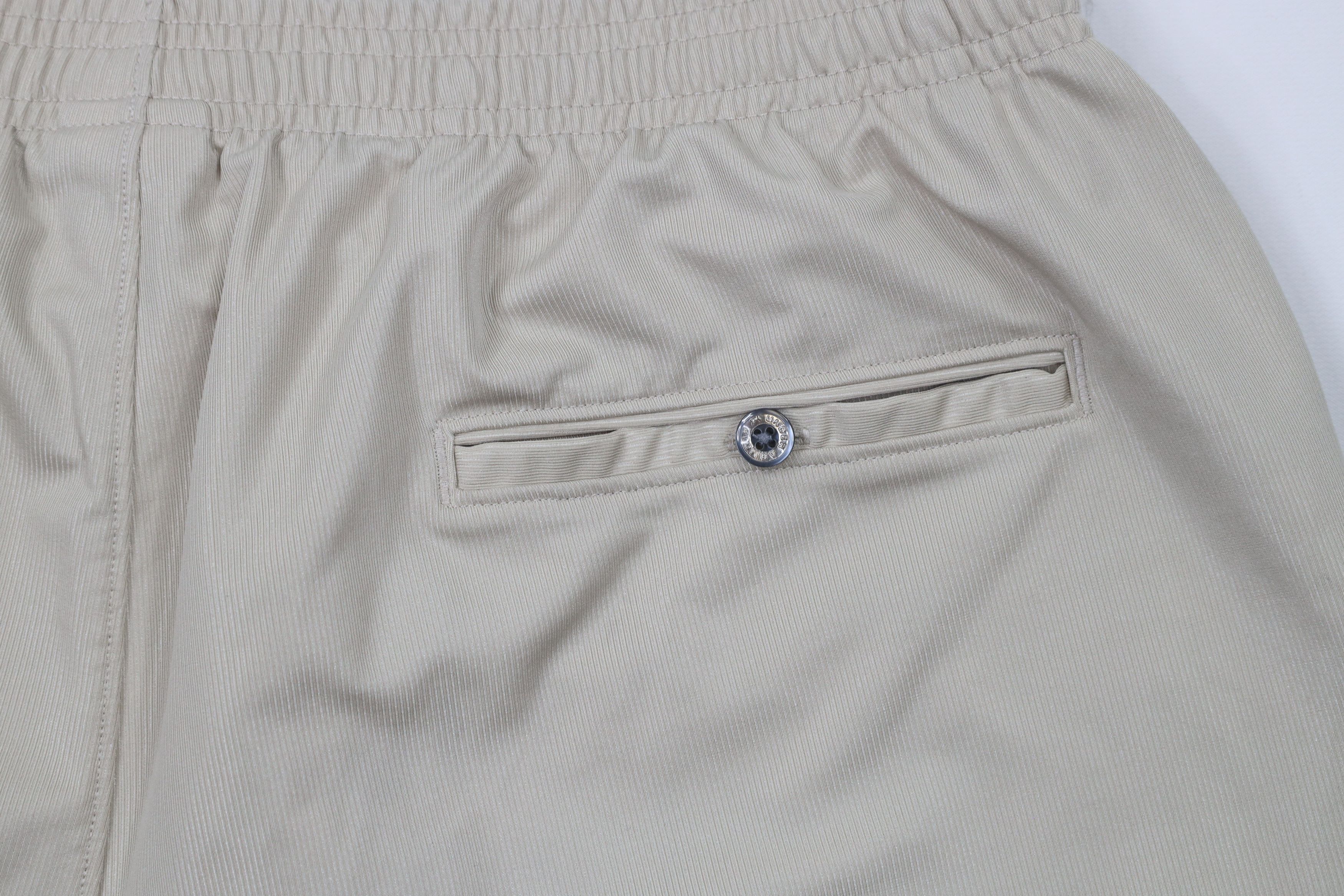 Under Armour × Vintage Under Armour University of Toledo Football Shorts Beige Size US 34 / EU 50 - 14 Thumbnail