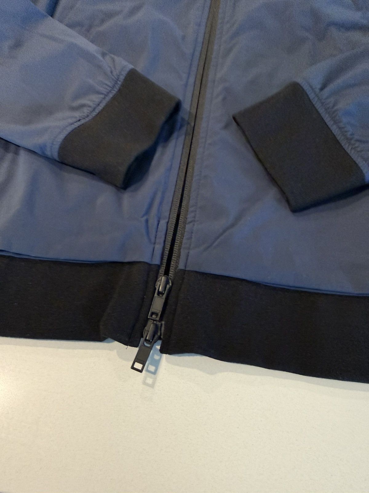 Theory Blue Theory Light Bomber Size US XS / EU 42 / 0 - 5 Thumbnail