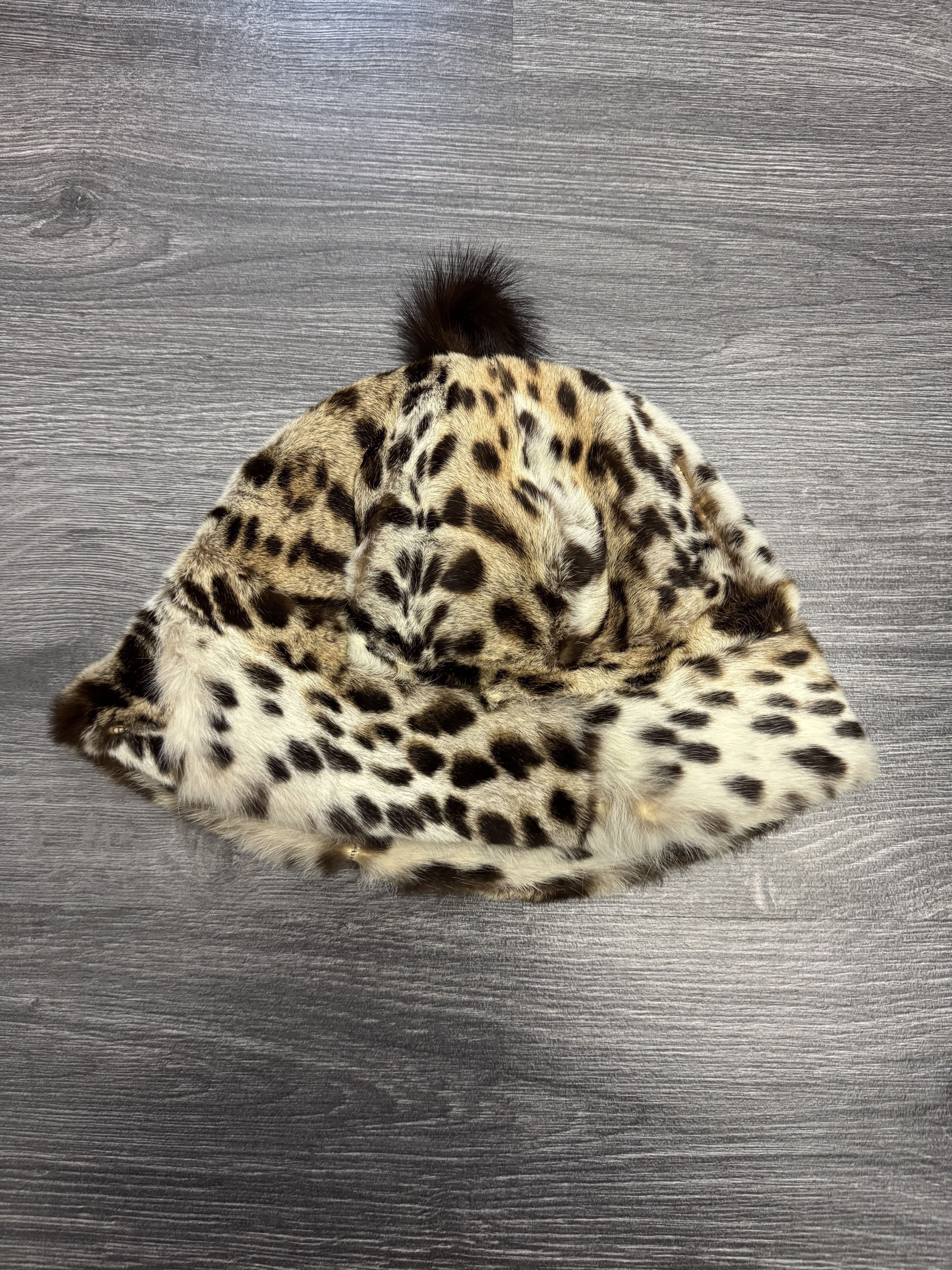 Vintage Very Rare Vintage Real Fur Leopard-Pattern Bucket Hat Size ONE SIZE - 2 Thumbnail