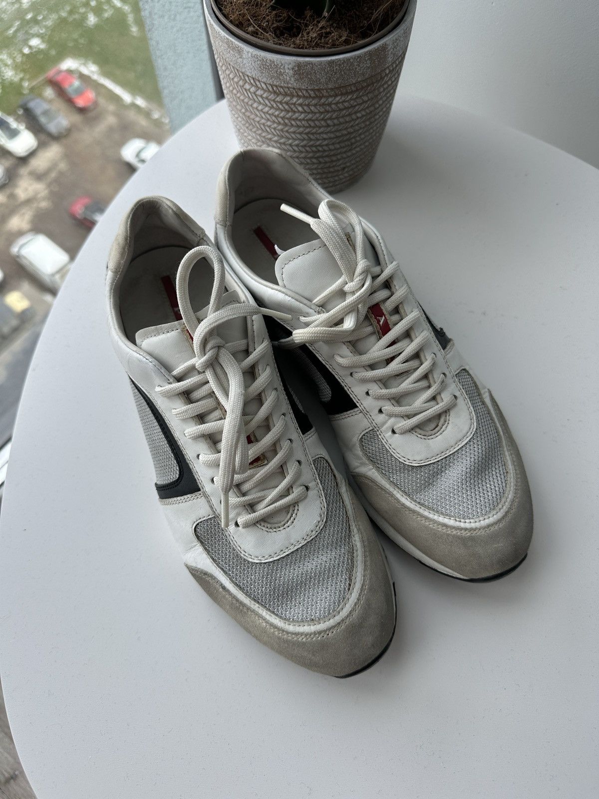 Prada Prada Leather Sneakers Shoes Tab Logo Luxury Y2K Size US 9 / EU 42 - 2 Thumbnail