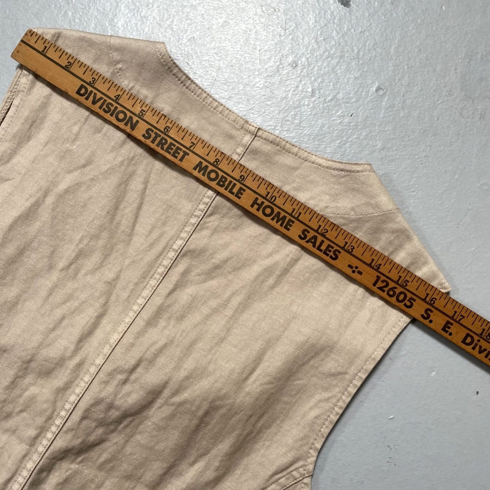 Vetra Vetra Vest Unisex Adults 42 Beige Twill Linen Blend Cinch Back Workwear France 50s Vintage Designer - Size US XS / EU 42 / 0 - 7 Thumbnail