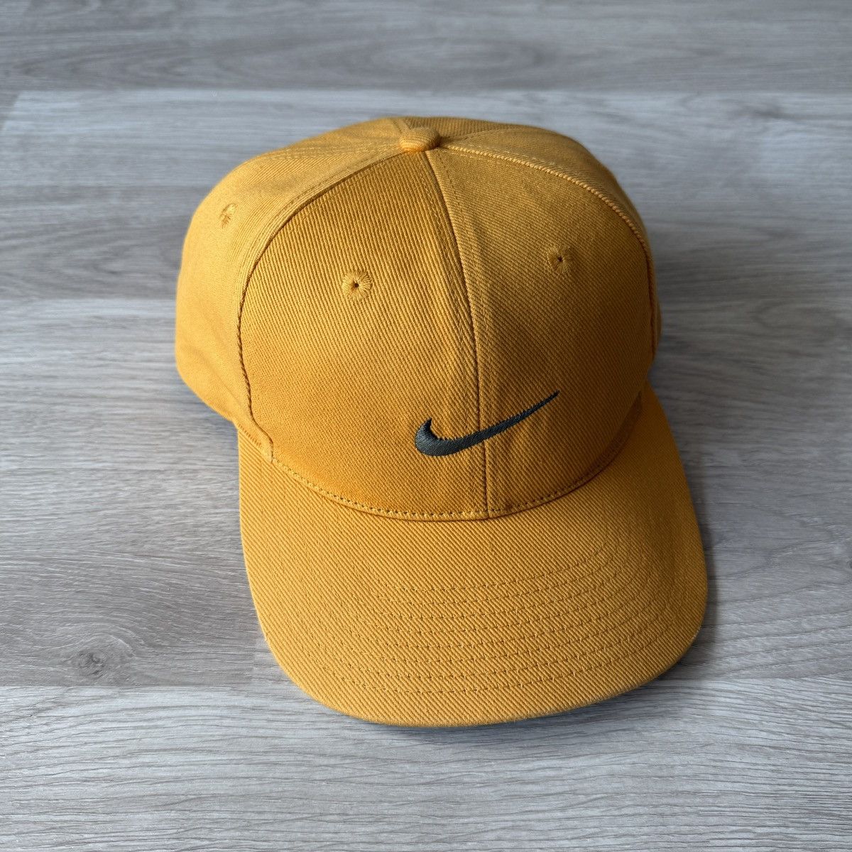 Nike Vintage 90s Nike Size ONE SIZE - 1 Thumbnail