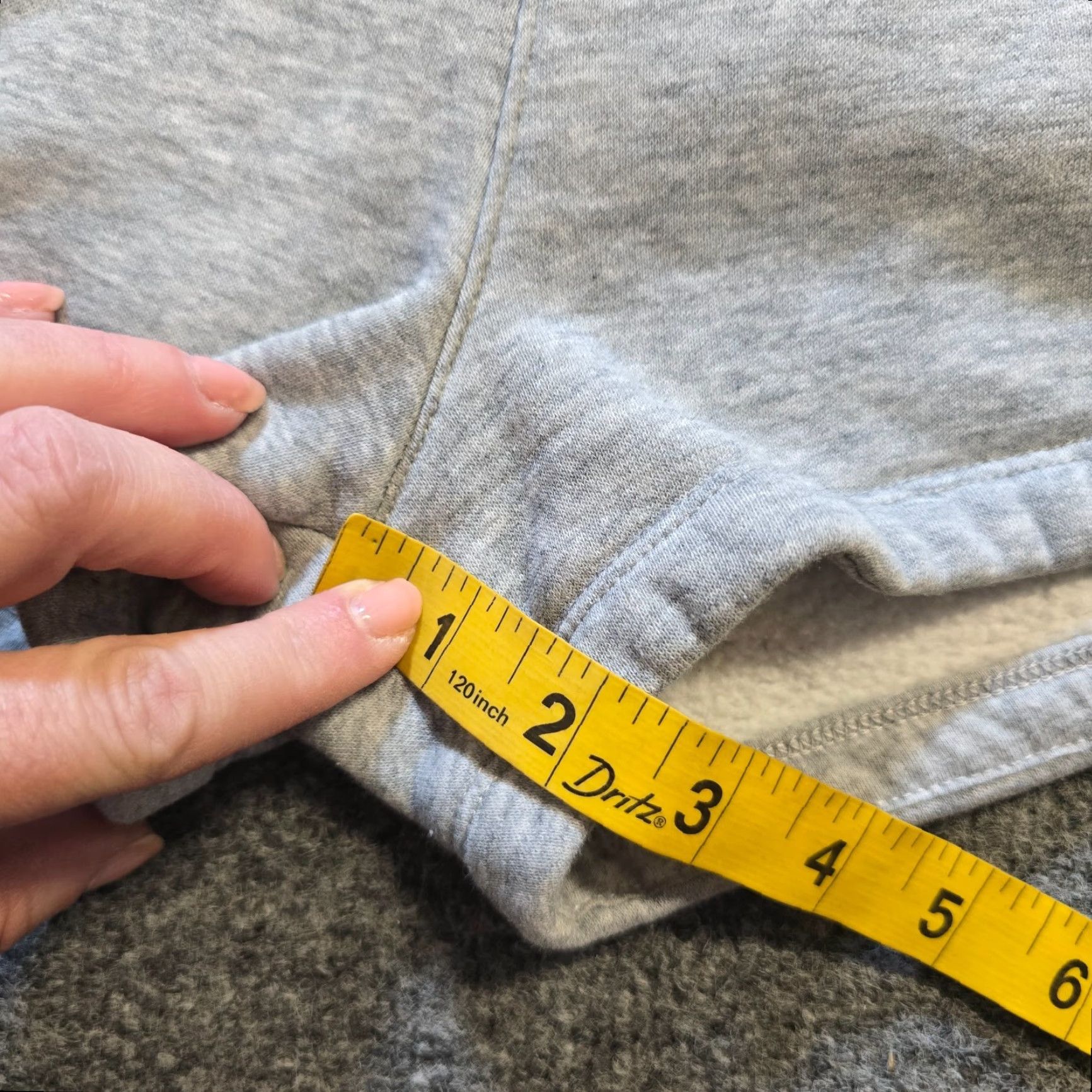 Vintage Fleo Shorts Womens Gray Pull On 2 Inch Inseam Pockets Lounge Casual Medium G Size 32" / US 10 / IT 46 - 7 Thumbnail