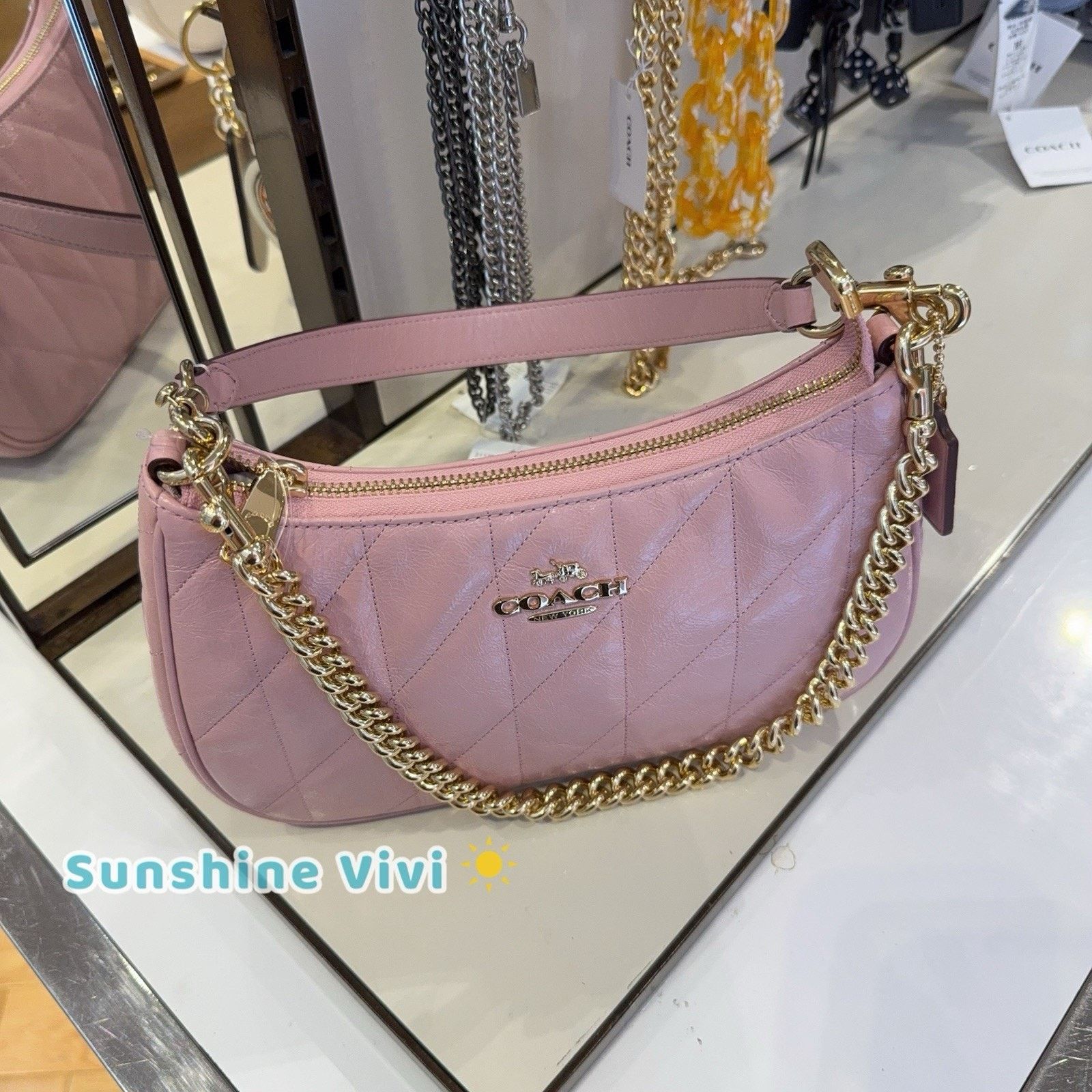 Coach NWT Coach CDY83 Teri Shoulder Bag leather IM/CARNATION Size ONE SIZE - 2 Thumbnail