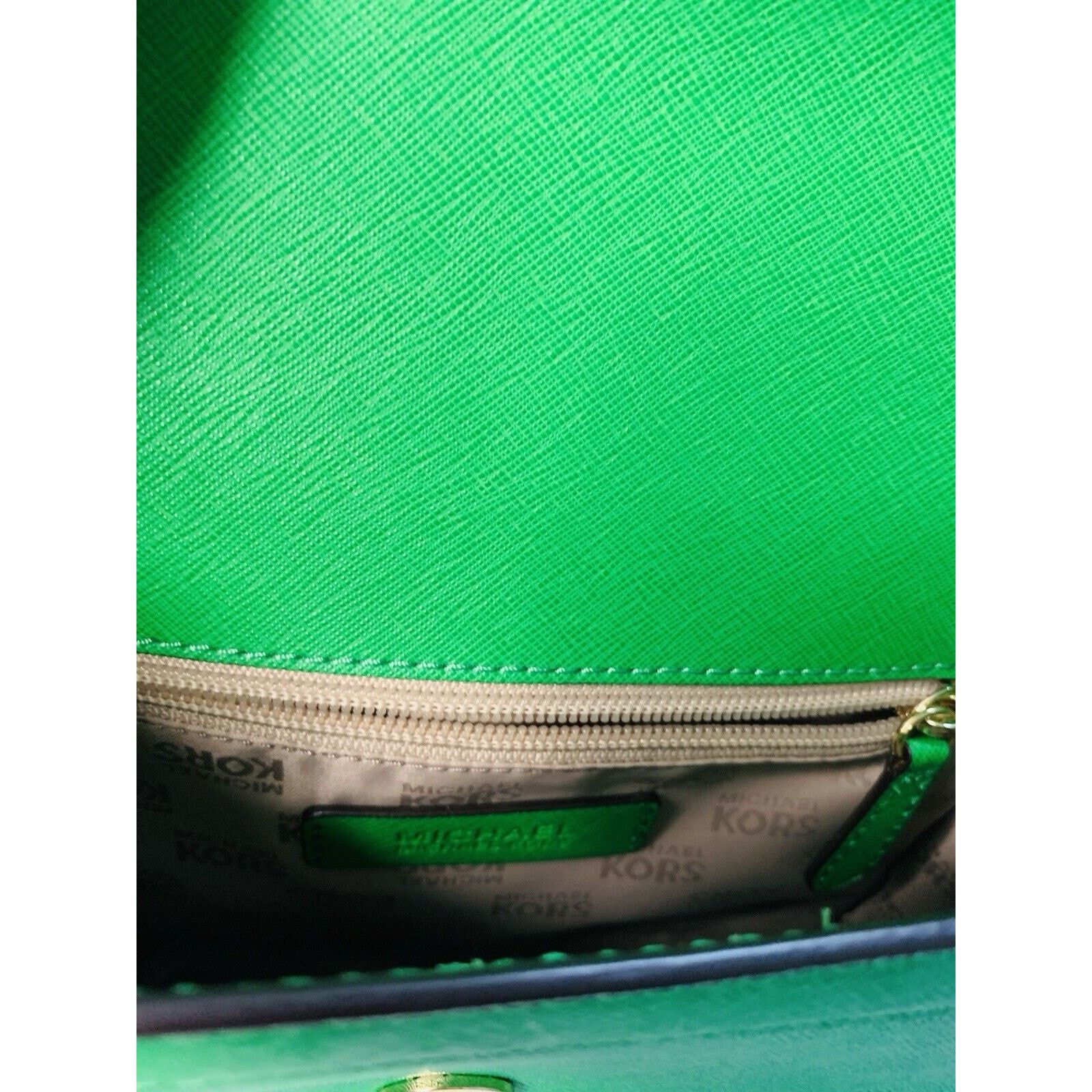 Michael Kors NWOT Michael Kors Dillon Green Palm STD MD Messenger Leather Size ONE SIZE - 12 Thumbnail