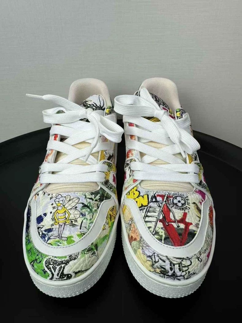 Louis Vuitton Louis Vuitton Colored graffiti limited edition sneakers Size US 7 / IT 37 - 4 Thumbnail