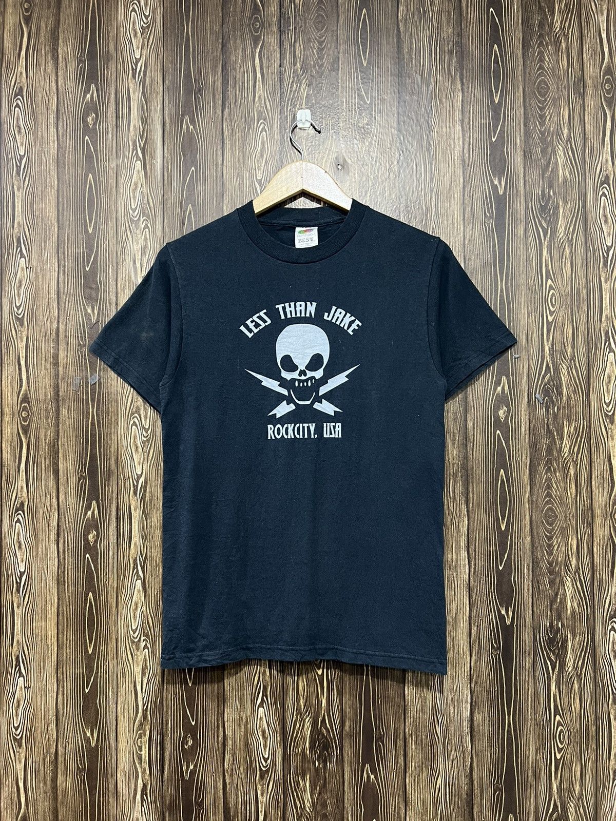 Band Tees × Vintage Vintage Less Than Jake Band Tshirt Size US S / EU 44-46 / 1 - 1 Thumbnail