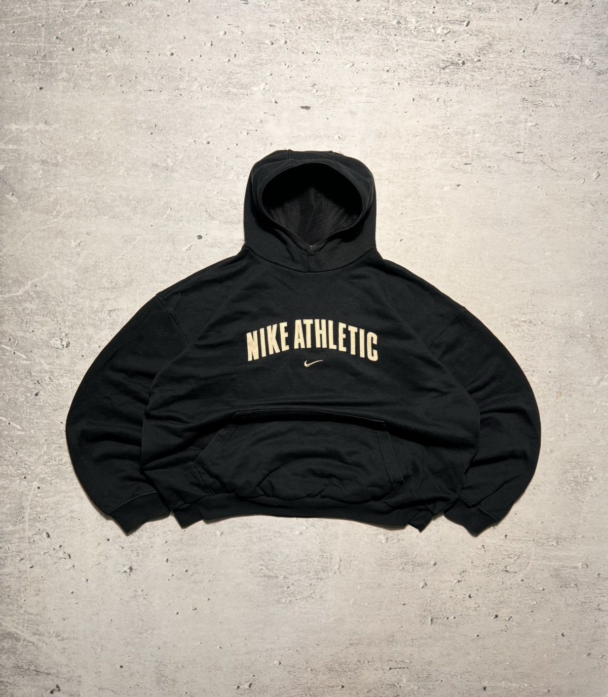Nike × Vintage NIKE ATHLETIC VINTAGE CENTER LOGO OVERSIZE BOXY HOODIE Size US XL / EU 56 / 4 - 1 Thumbnail