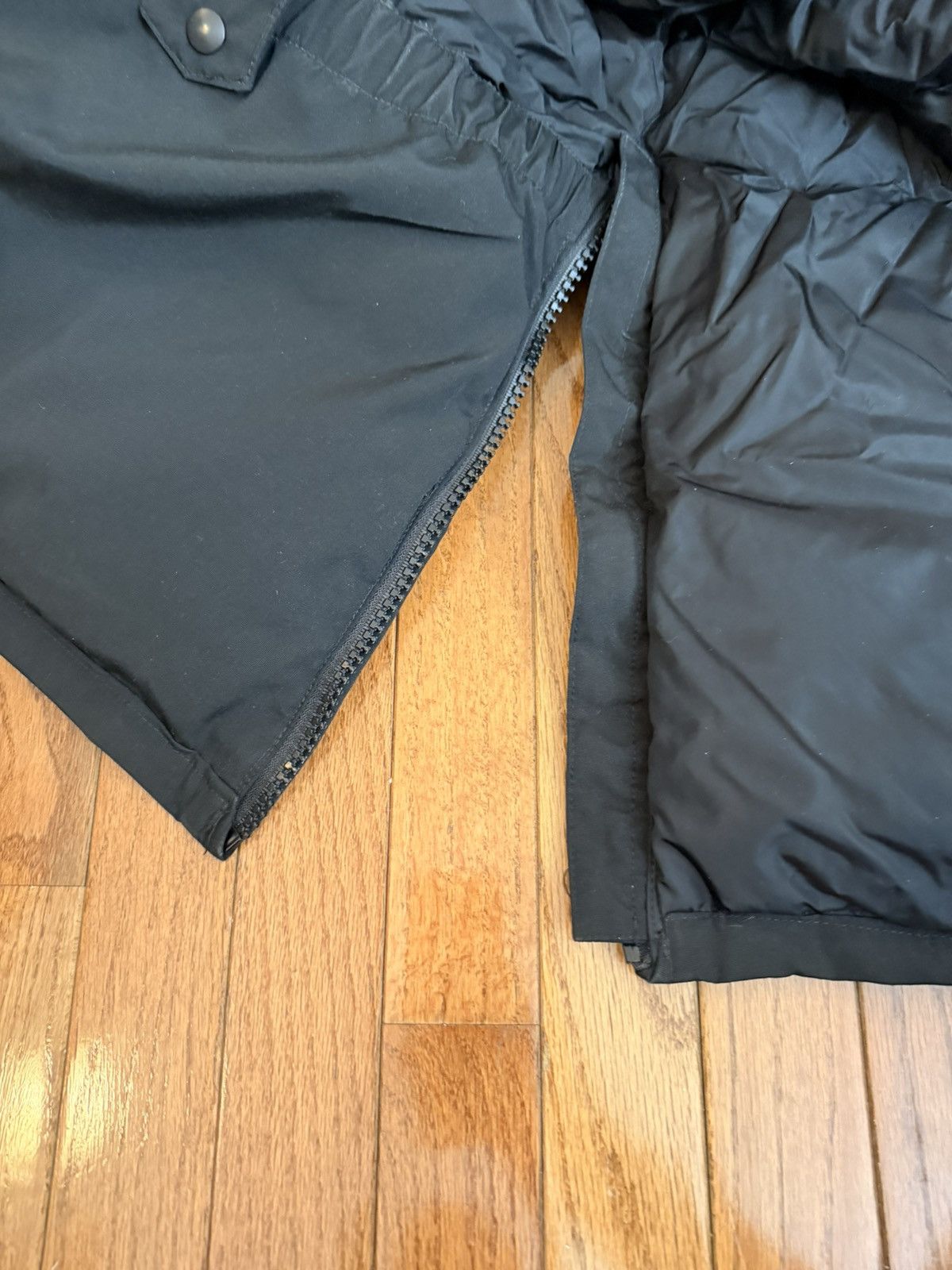 Canada Goose Canada Goose Snow Mantra Parka Size US XL / EU 56 / 4 - 9 Thumbnail