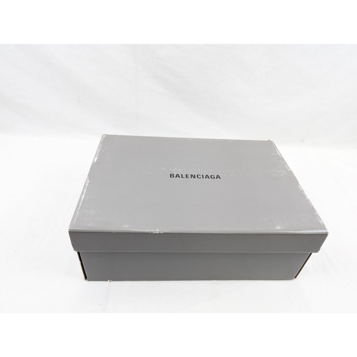 Balenciaga o1rshd1 Monocolor Runner Sneakers in White Size US 6 / EU 39 - 21 Thumbnail