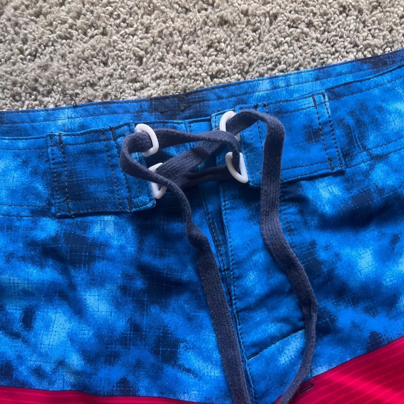 Joe Boxer Joe Boxer Board Shorts Mens 32 Red White Blue Tie Dye Surf Size US 32 / EU 48 - 5 Thumbnail
