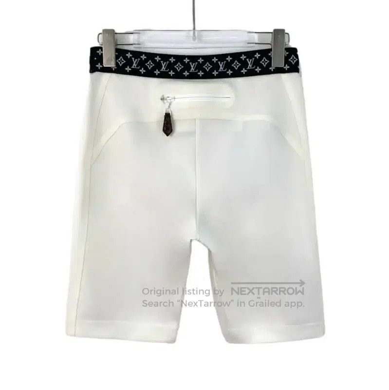 Other Louis Vuitton White Casual Women's Shorts . Size 23" - 1 Thumbnail