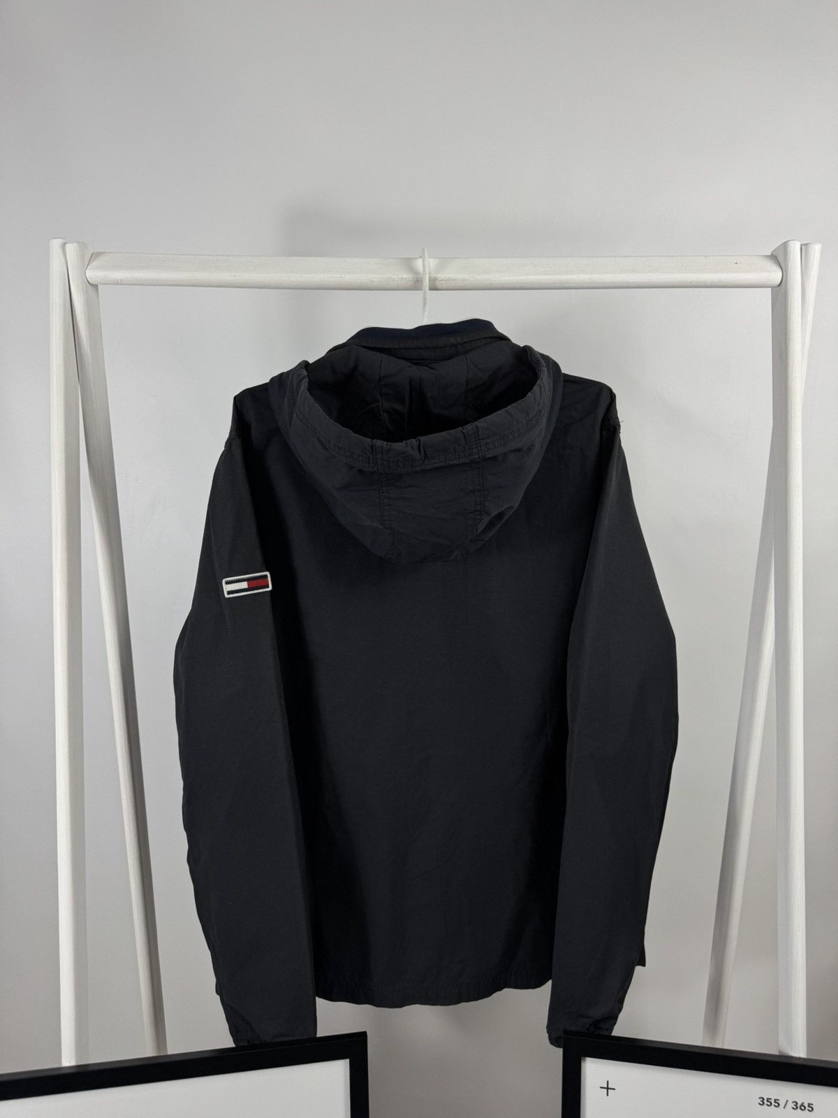 Tommy Jeans Rare Tommy Jeans Jacket Size US L / EU 52-54 / 3 - 15 Thumbnail