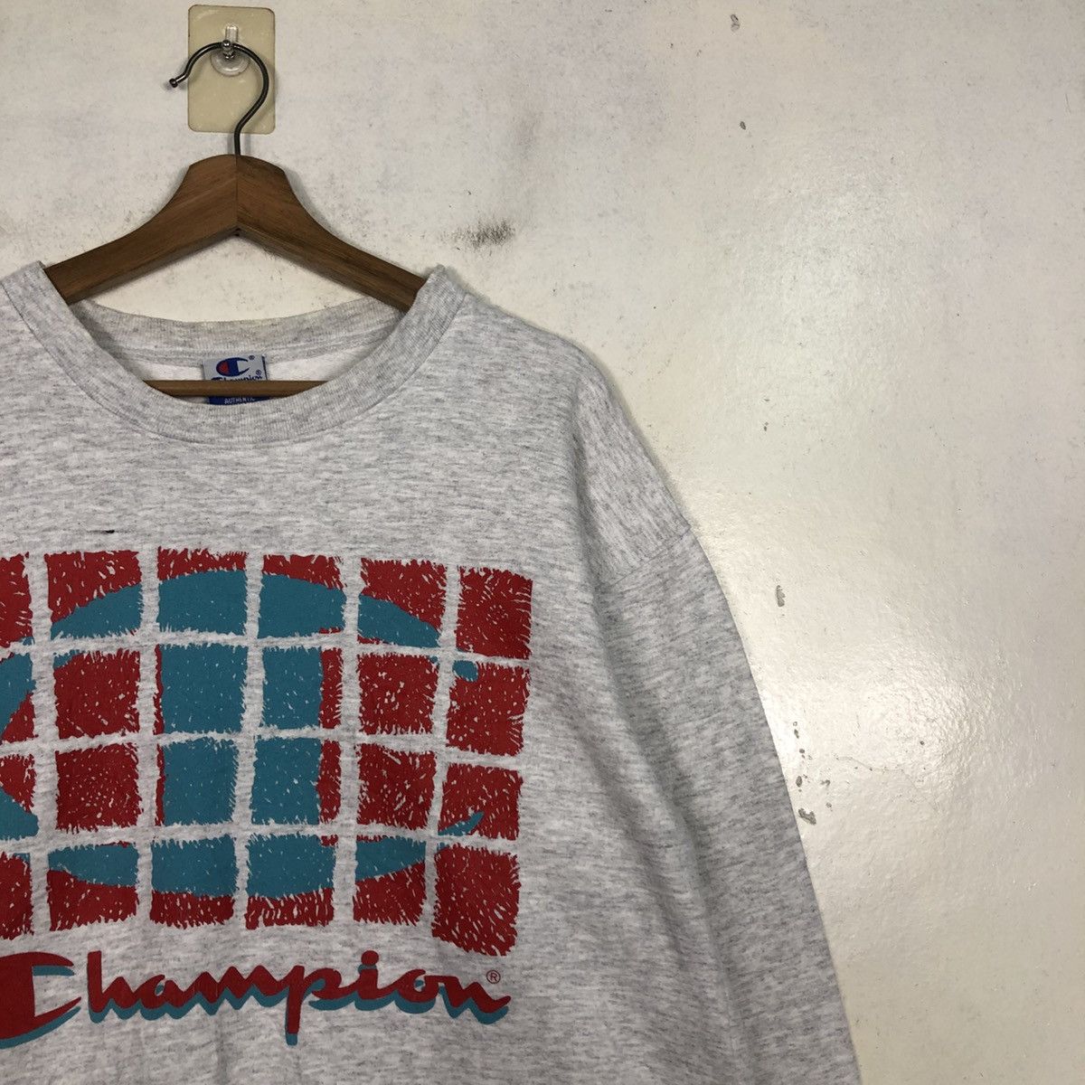 Vintage 📌Vintage Sweatshirt Crewneck Champion Big Logo Size US M / EU 48-50 / 2 - 8 Thumbnail