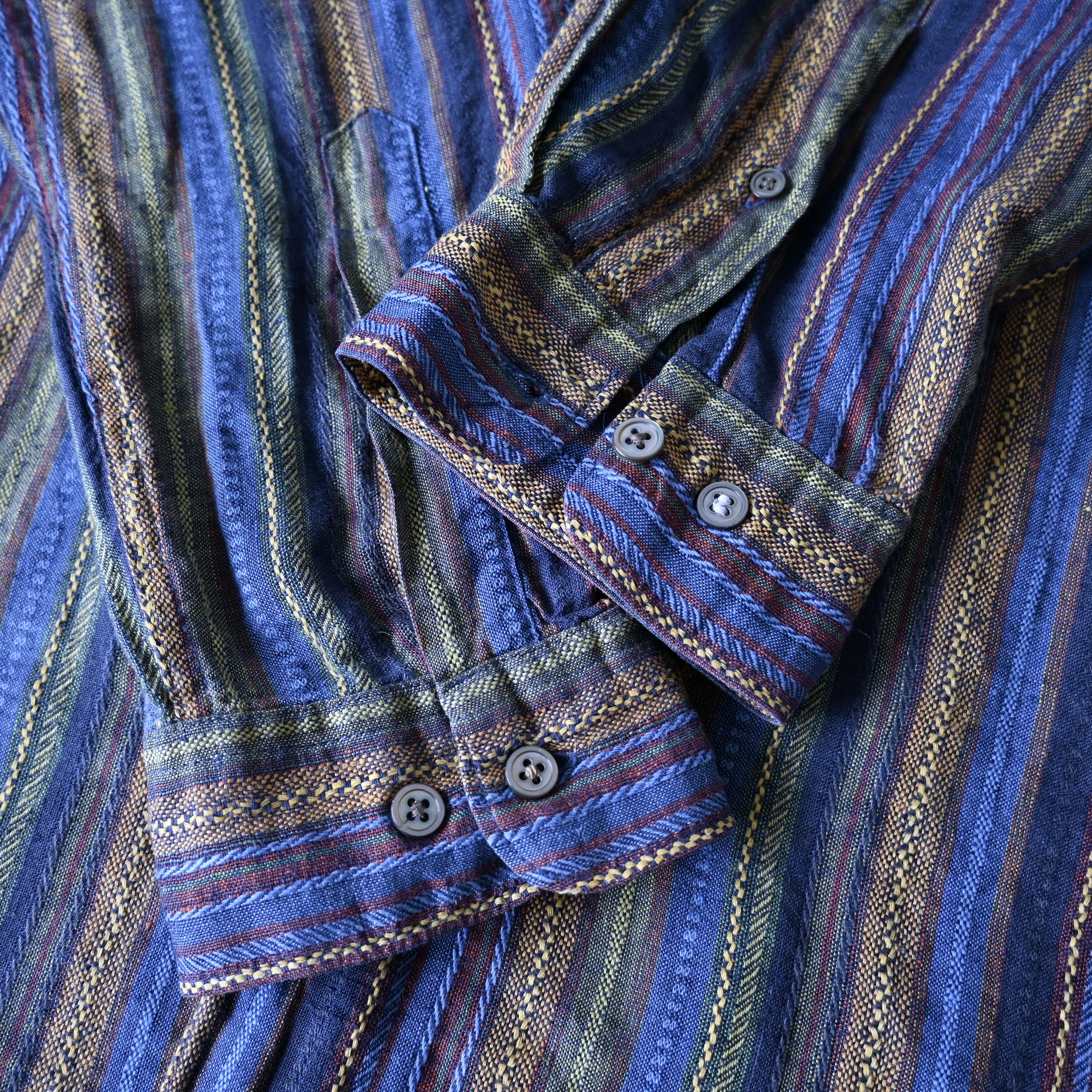 The Territory Ahead VTG 1990s TERRITORY RESERVE ethnic multistriped linen shirt Size US L / EU 52-54 / 3 - 15 Thumbnail