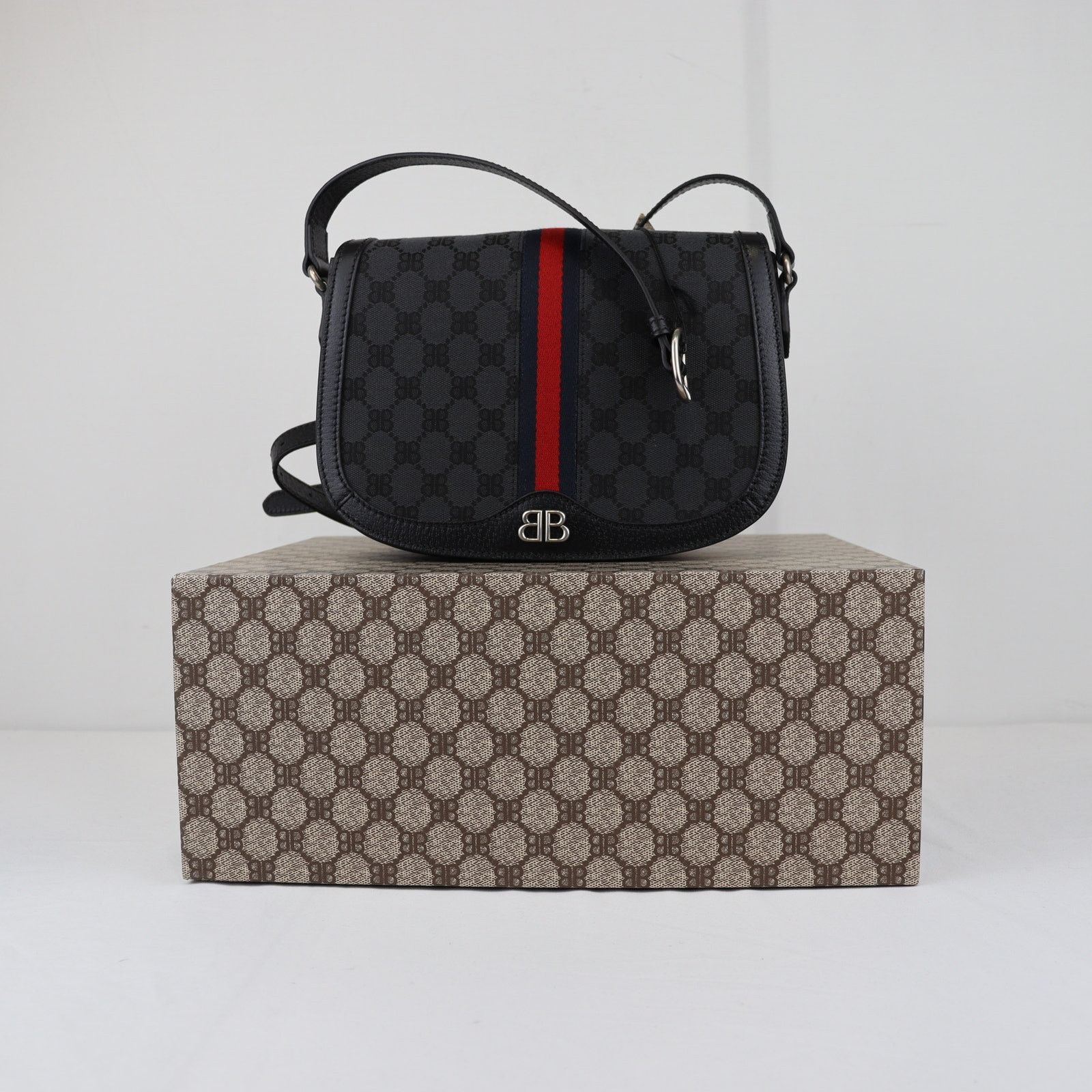 Balenciaga × Gucci Size: OS / Leather The Hacker Project Ophidia Crossbody Bag Size ONE SIZE - 2 Thumbnail