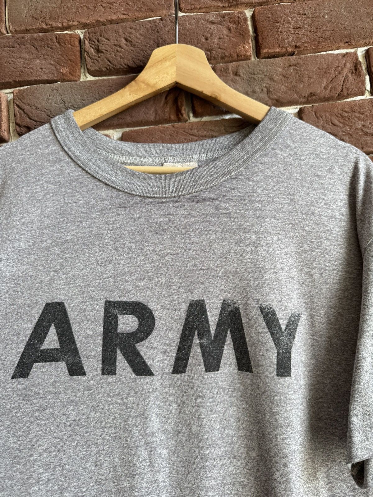 Vintage Vintage 80s Army Spellout Single Stitch T Shirt Band art XL Size US XL / EU 56 / 4 - 3 Thumbnail