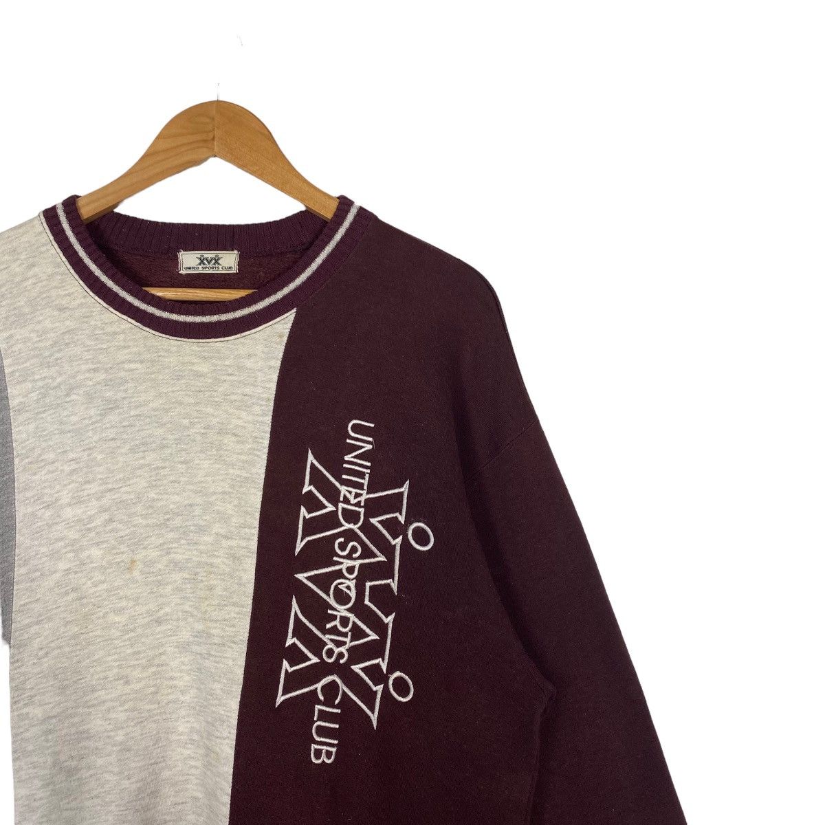 Japanese Brand MAGIXSON BIG LOGO EMBROIDERED CREWNECK SWEATSHIRT Size US M / EU 48-50 / 2 - 6 Thumbnail