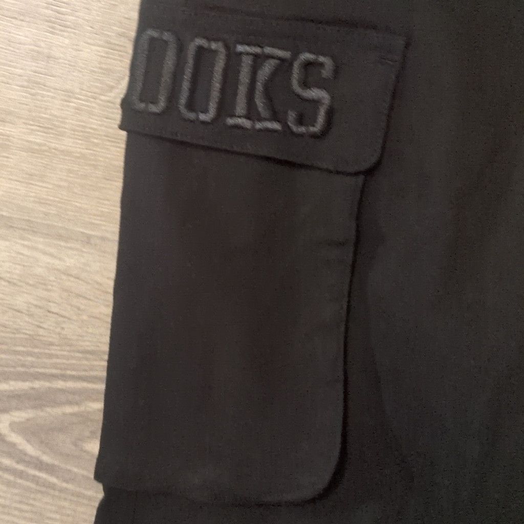 Crooks & Castles Crooks & castles black CNC bungee cargo joggers size large Size US 31 - 3 Thumbnail