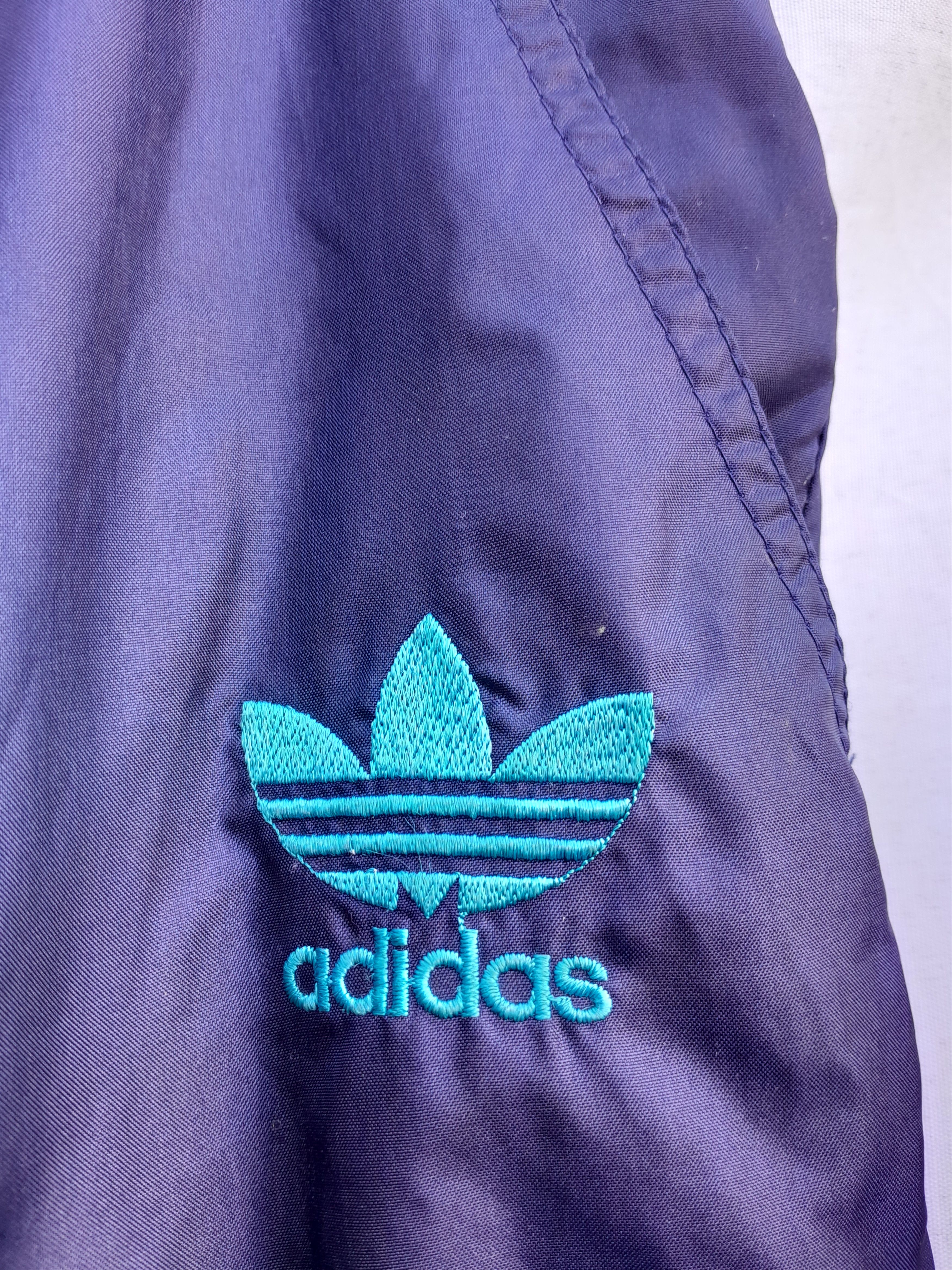Adidas Vintage Adidas Tracksuit Mens M Navy 90s Nylon Windbreaker Size US M / EU 48-50 / 2 - 4 Thumbnail