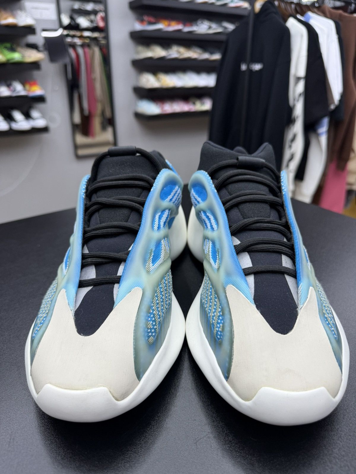 Adidas Size 12 - Adidas Yeezy 700 V3 Arzareth Size US 12 / EU 45 - 2 Thumbnail