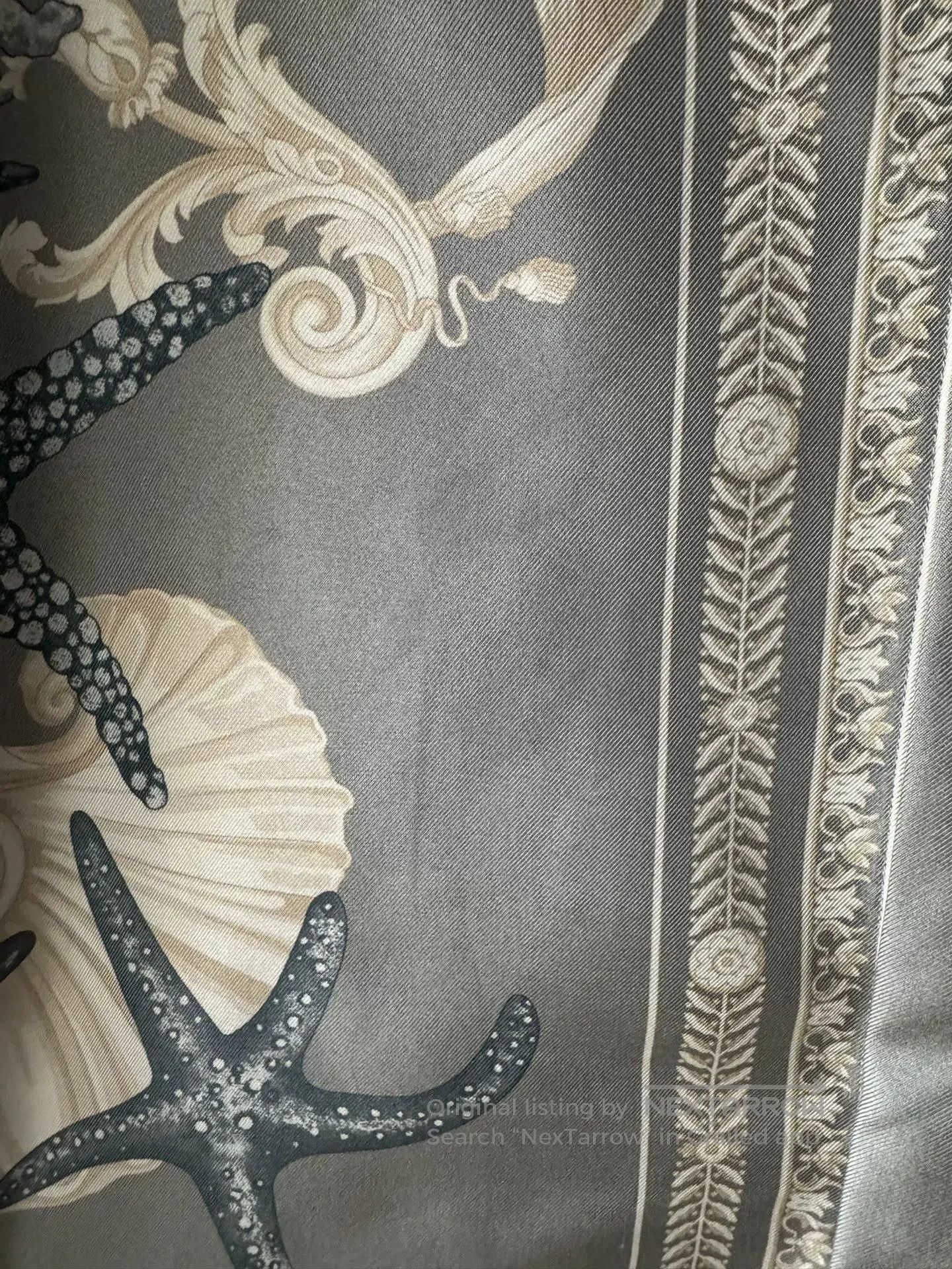 Versace Versace Starfish Shell Print Silk Shirt. Size XS / US 0-2 / IT 36-38 - 6 Thumbnail