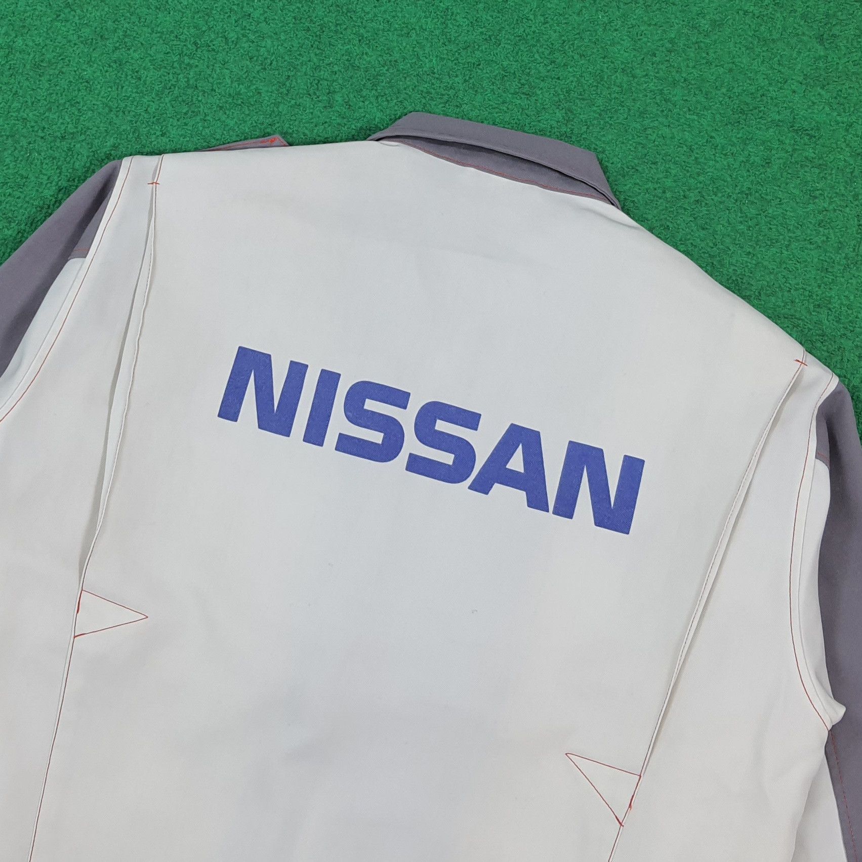 Japanese Brand Vintage NISSAN Mechanics Jacket JDM Patches Workwear C293N7 Size US M / EU 48-50 / 2 - 2 Thumbnail