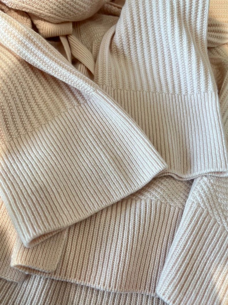 Loro Piana LORO PIANA Pink baby cashmere LP cardigan Size XS / US 0-2 / IT 36-38 - 3 Thumbnail