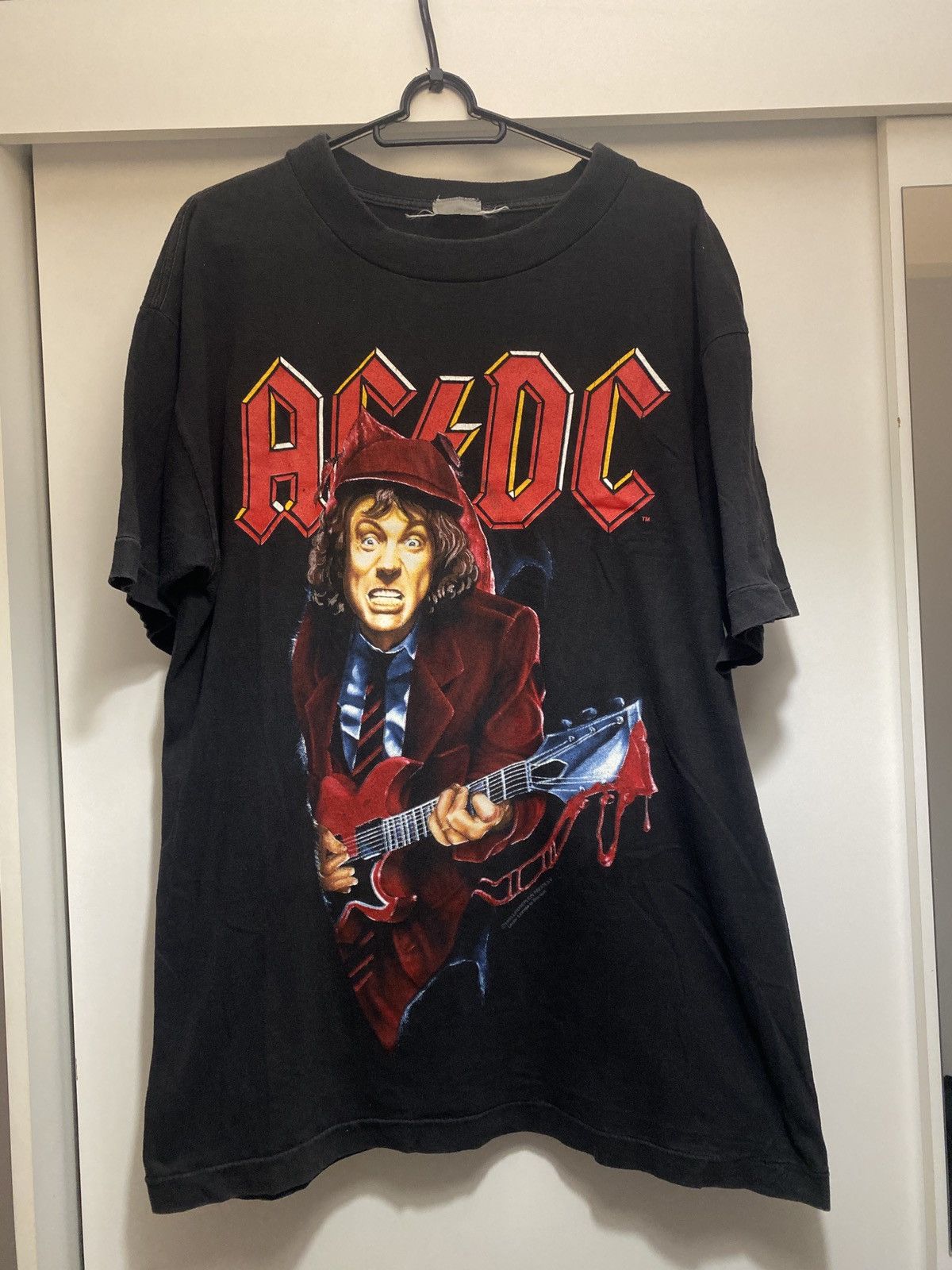 AC/DC Ac/dc vintage under license snigle stitch concert tee 90s Size US L / EU 52-54 / 3 - 1 Thumbnail