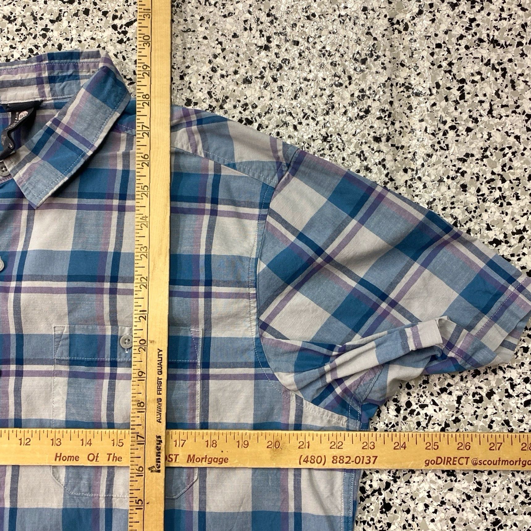 Mountain Hardwear Mountain Hardwear Button Shirt Men L Blue Plaid Cotton Short Sleeve Size US L / EU 52-54 / 3 - 3 Thumbnail