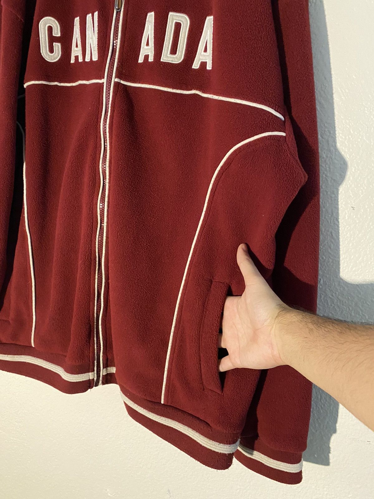 Vintage Vintage Canada Fleece Size US XL / EU 56 / 4 - 5 Thumbnail