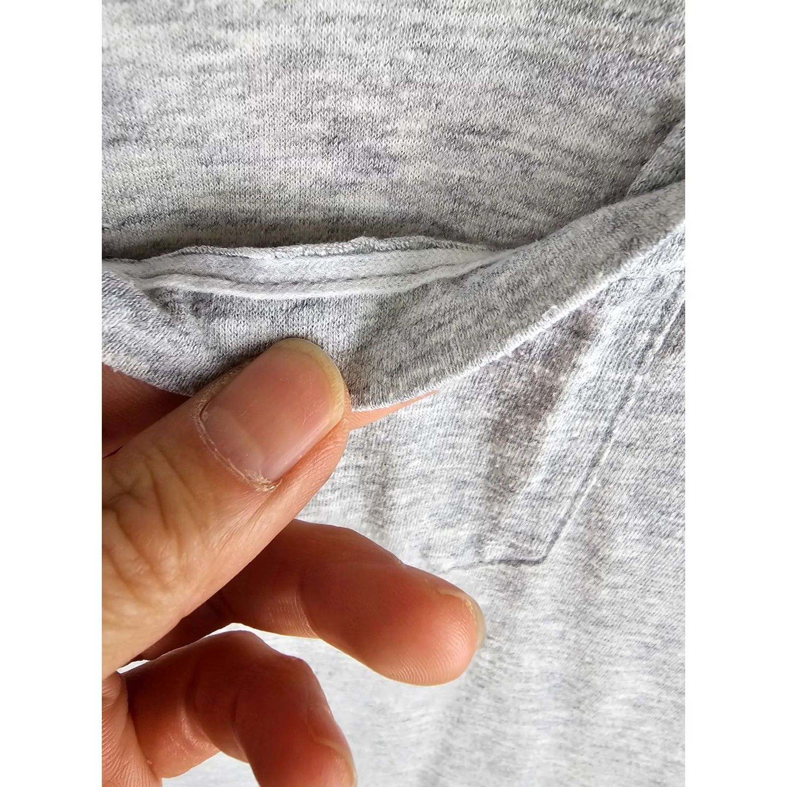 Vintage MUSCLE T-Shirt Sleeveless Gray 90's Vintage Pocket Selvedge Size L Mens Confirms But Fit M - Shirt - Cotton - Regular - Gray - 90s - Mens Size US L / EU 52-54 / 3 - 3 Thumbnail