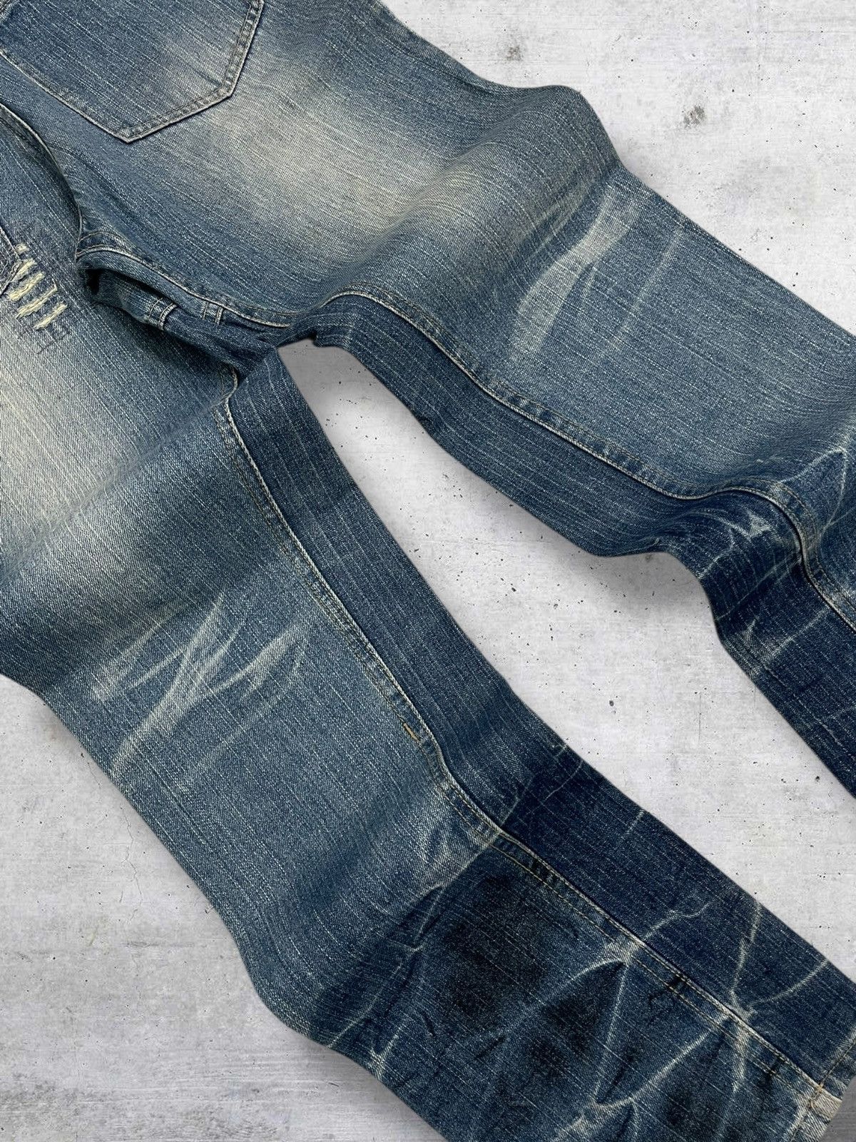 KMRii VINTAGE GURU GUMU 90S JAPAN DESIGNER DISTRESSED ICON DENIM Size US 30 / EU 46 - 14 Thumbnail