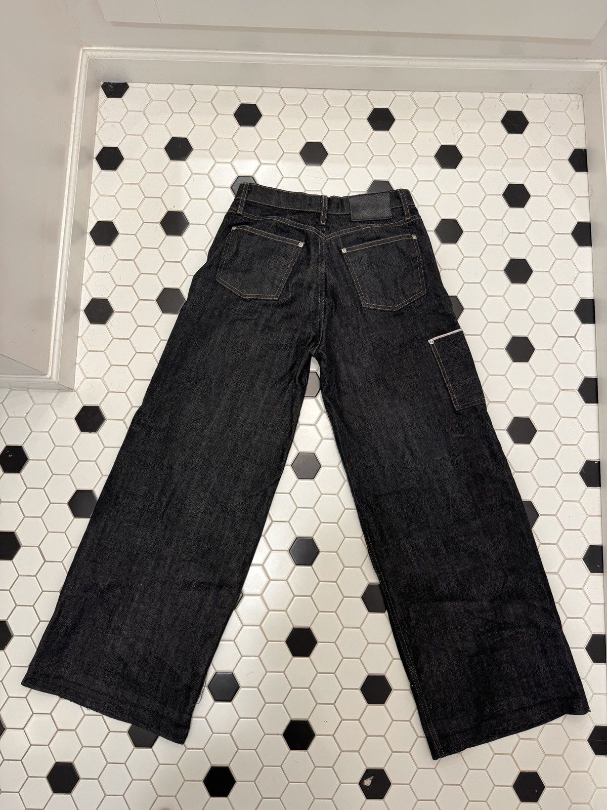 Other DISCONT’D Dark-wash Japanese Selvedge Jeans Size US 28 / EU 44 - 2 Thumbnail