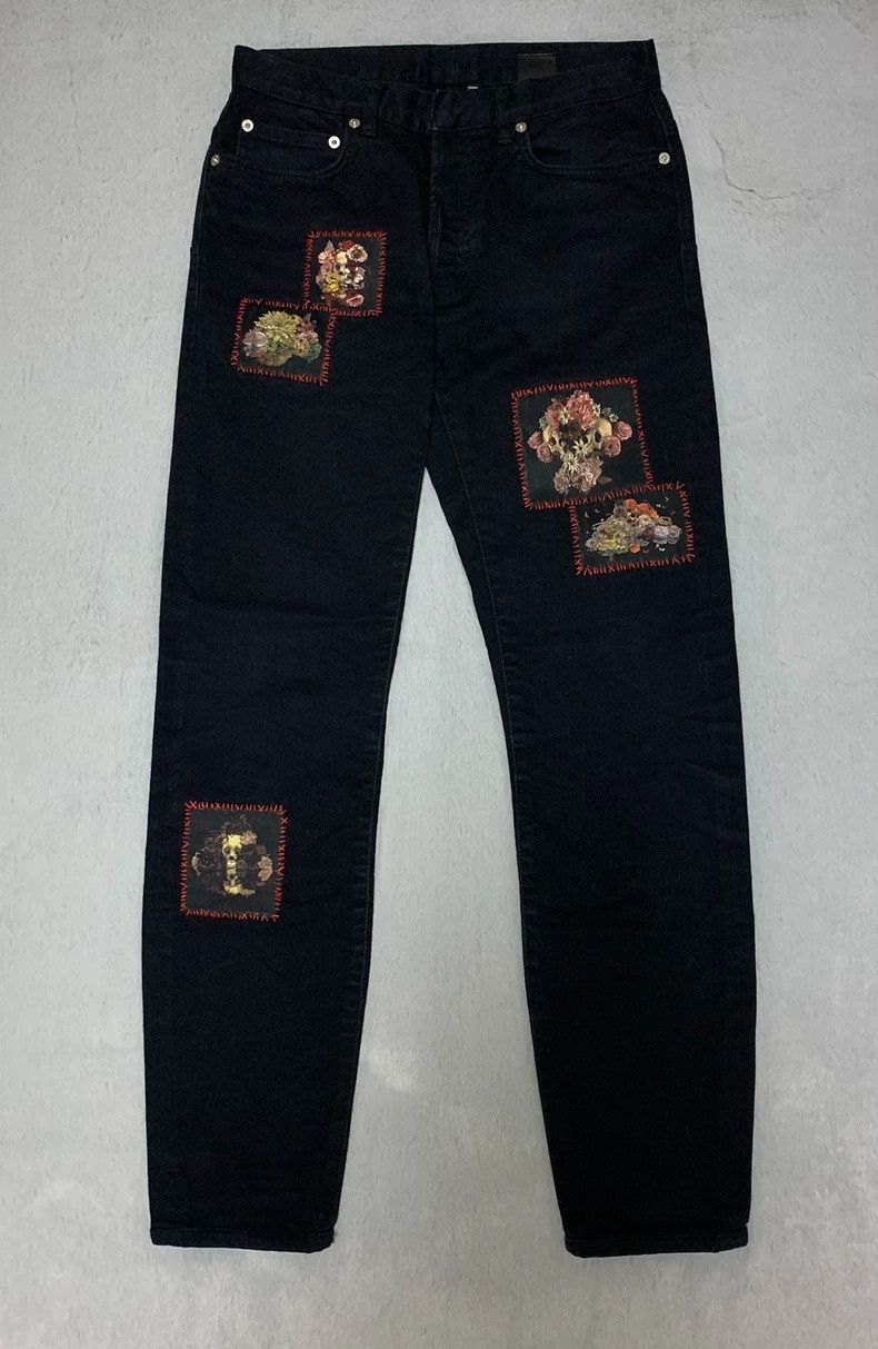 Dior Dior co-branded black flower skull jeans Size US 29 - 1 Thumbnail