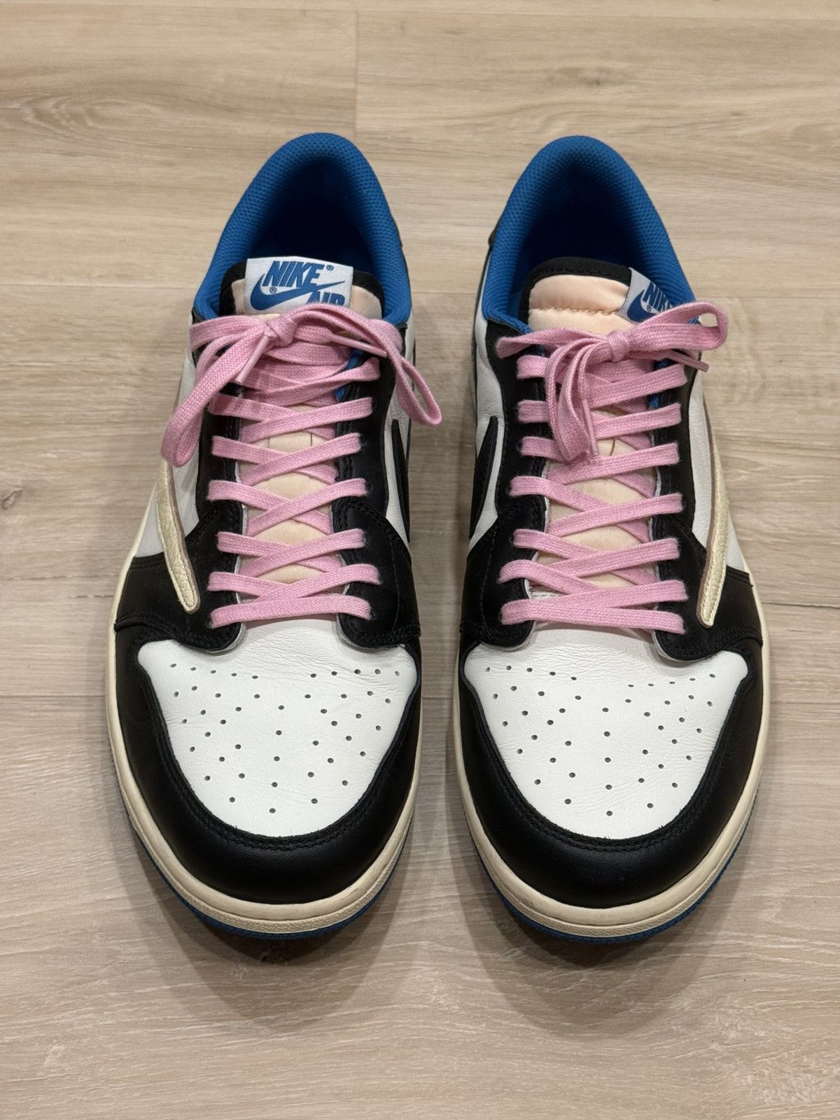 Fragment Design × Jordan Brand × Travis Scott Travis Scott Air Jordan 1 Low Fragment Sneakers Size US 13 / EU 46 - 11 Thumbnail