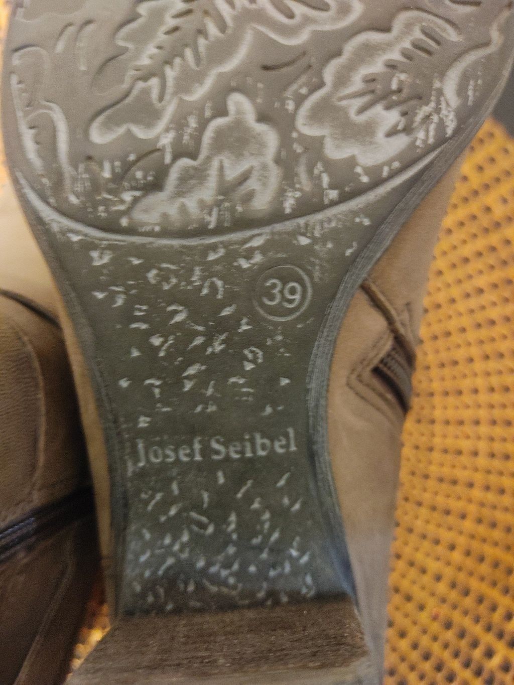 JOSEF SEIBAL Josef Seibel Britney Boots Size 39 Size US 8.5 / IT 38.5 - 7 Thumbnail