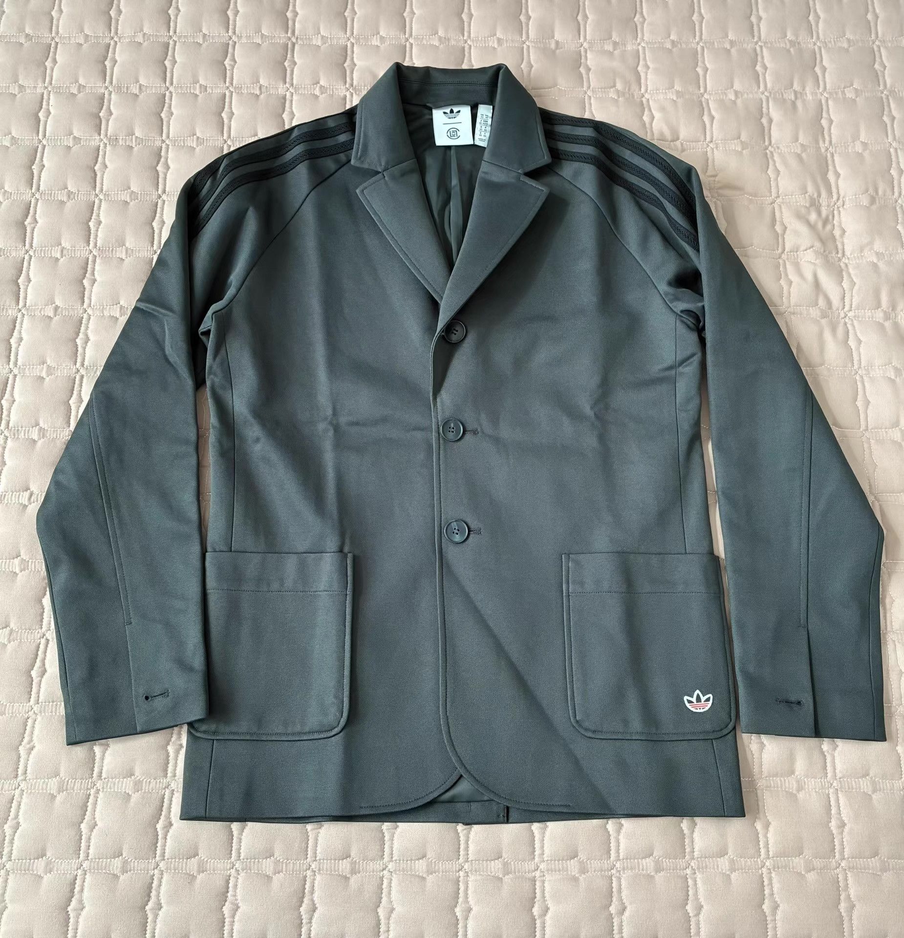 CLOT ADIDAS x CLOT Collaboration Blazer, Edison Chen Style Size US XS / EU 42 / 0 - 1 Thumbnail