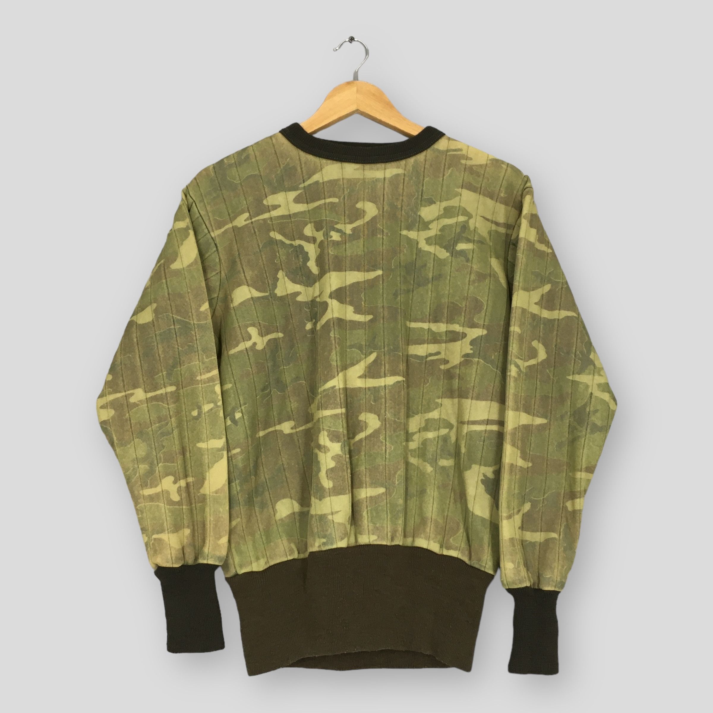 Japanese Brand Vintage 80s Saftbak Hunting Camouflage Sweatshirt Large Size US L / EU 52-54 / 3 - 1 Thumbnail