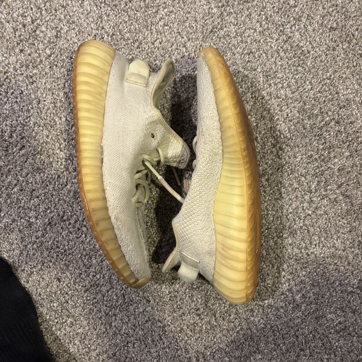 Yeezy Yeezy 350 Size 9 Size US 9 / EU 42 - 3 Thumbnail
