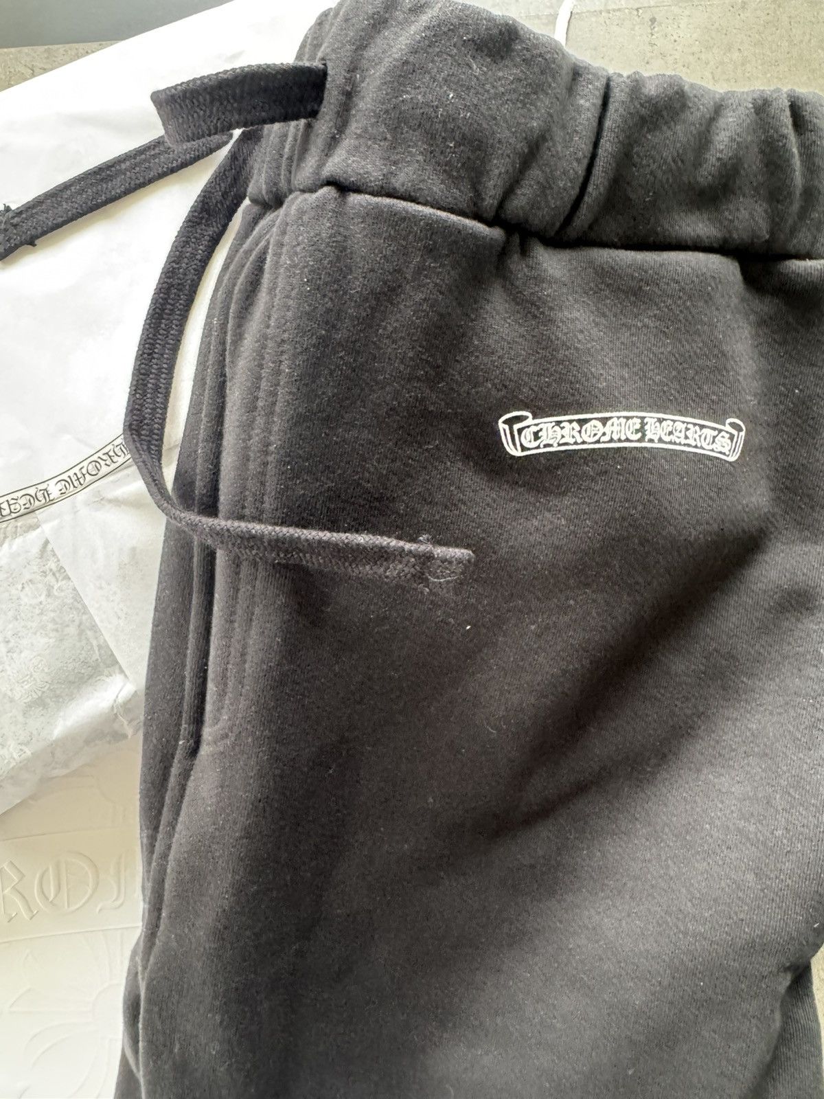 Chrome Hearts Chrome Hearts Scroll Logo Sweatpants Size US 28 / EU 44 - 2 Thumbnail