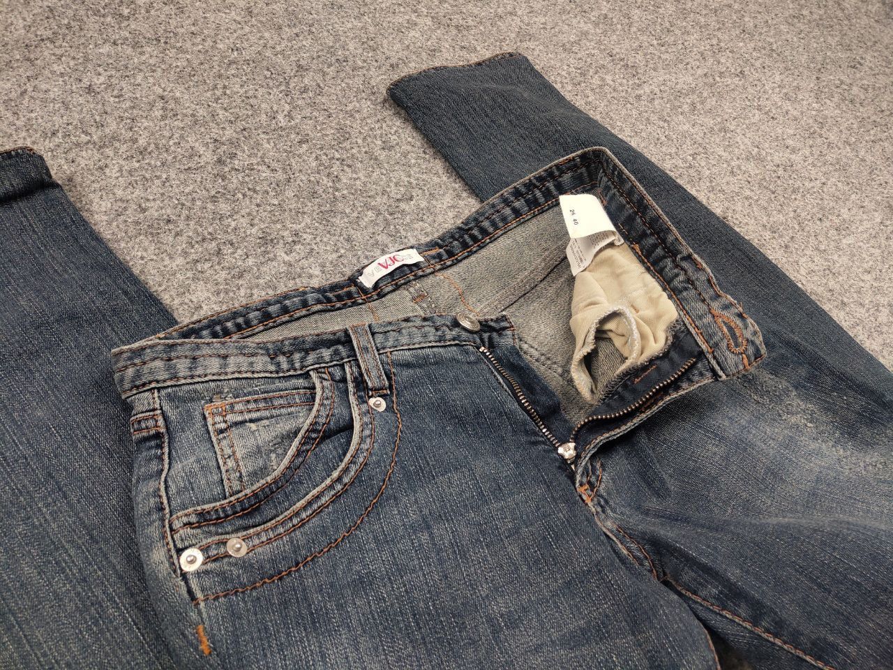 Versace Jeans Couture Vintage 90's Versace Jeans Couture Big Logo Slim Faded denim Size 26" / US 2 / IT 38 - 11 Thumbnail