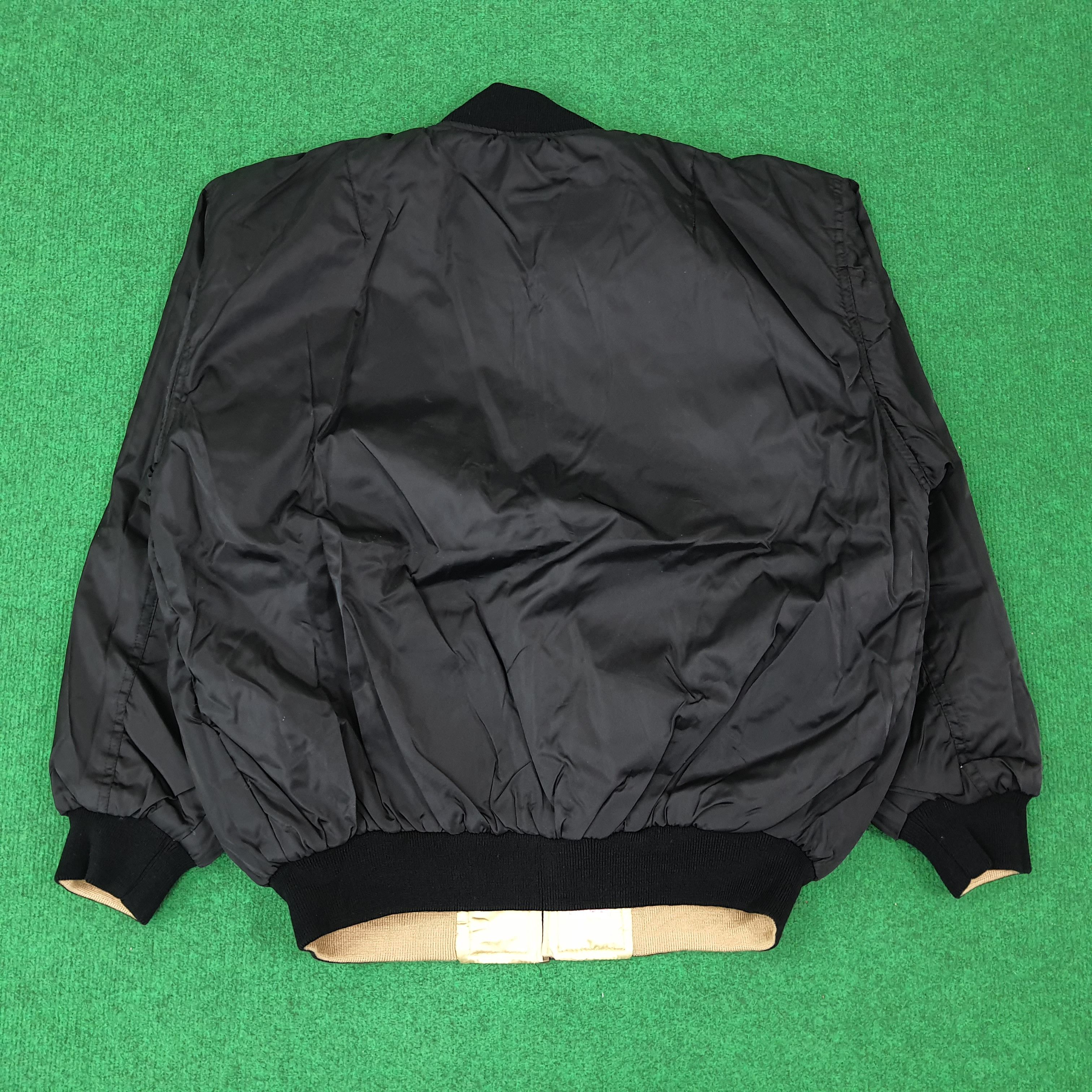 Japanese Brand × Vintage Vintage Boss Coffee Reversible Japan Bomber Jacket C236N13 Size US L / EU 52-54 / 3 - 3 Thumbnail