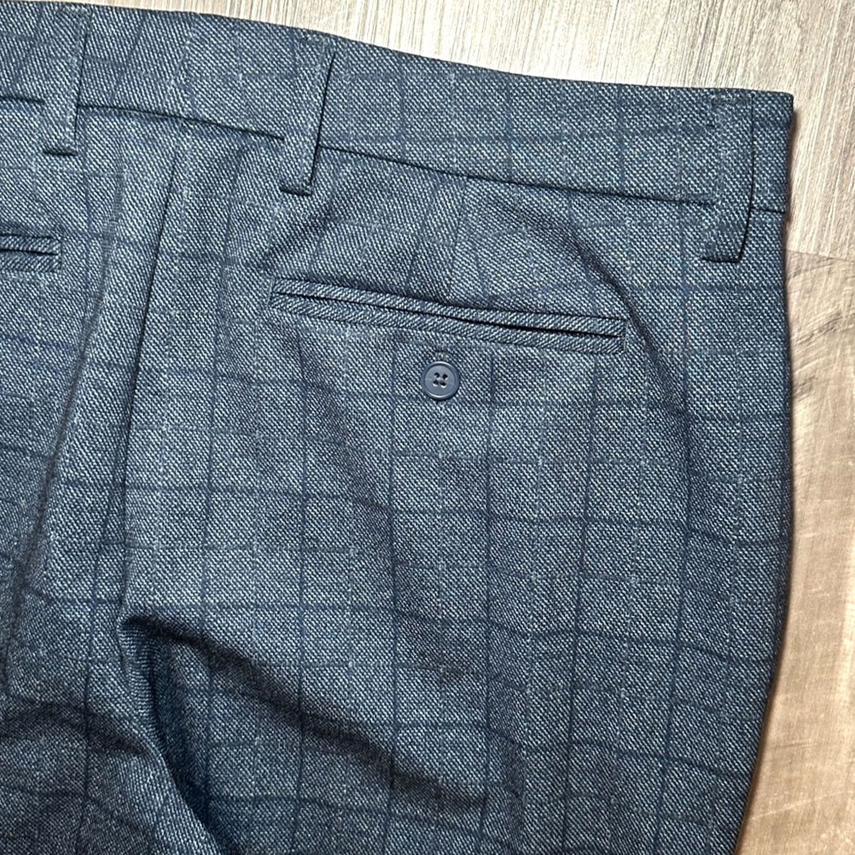 Vintage VINTAGE Liverpool Navy Windowpane Trouser Pants NWOT 34x32 Men Chino 34 Navy Mens Size US 34 / EU 50 - 5 Thumbnail