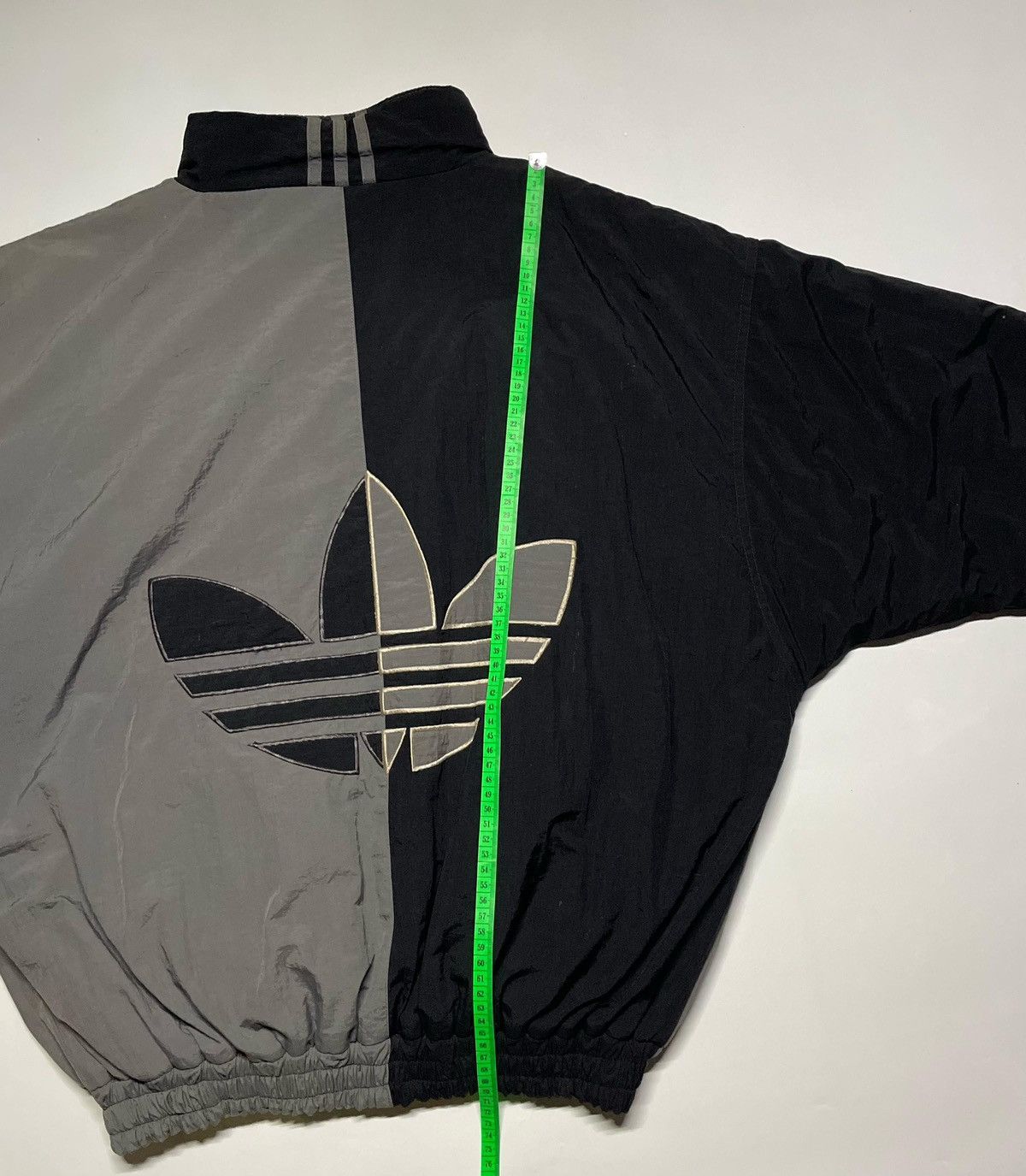 Adidas × Vintage Adidas Trefoil Biglogo a Embroidery 80s vintage windbreaker Size US L / EU 52-54 / 3 - 17 Thumbnail