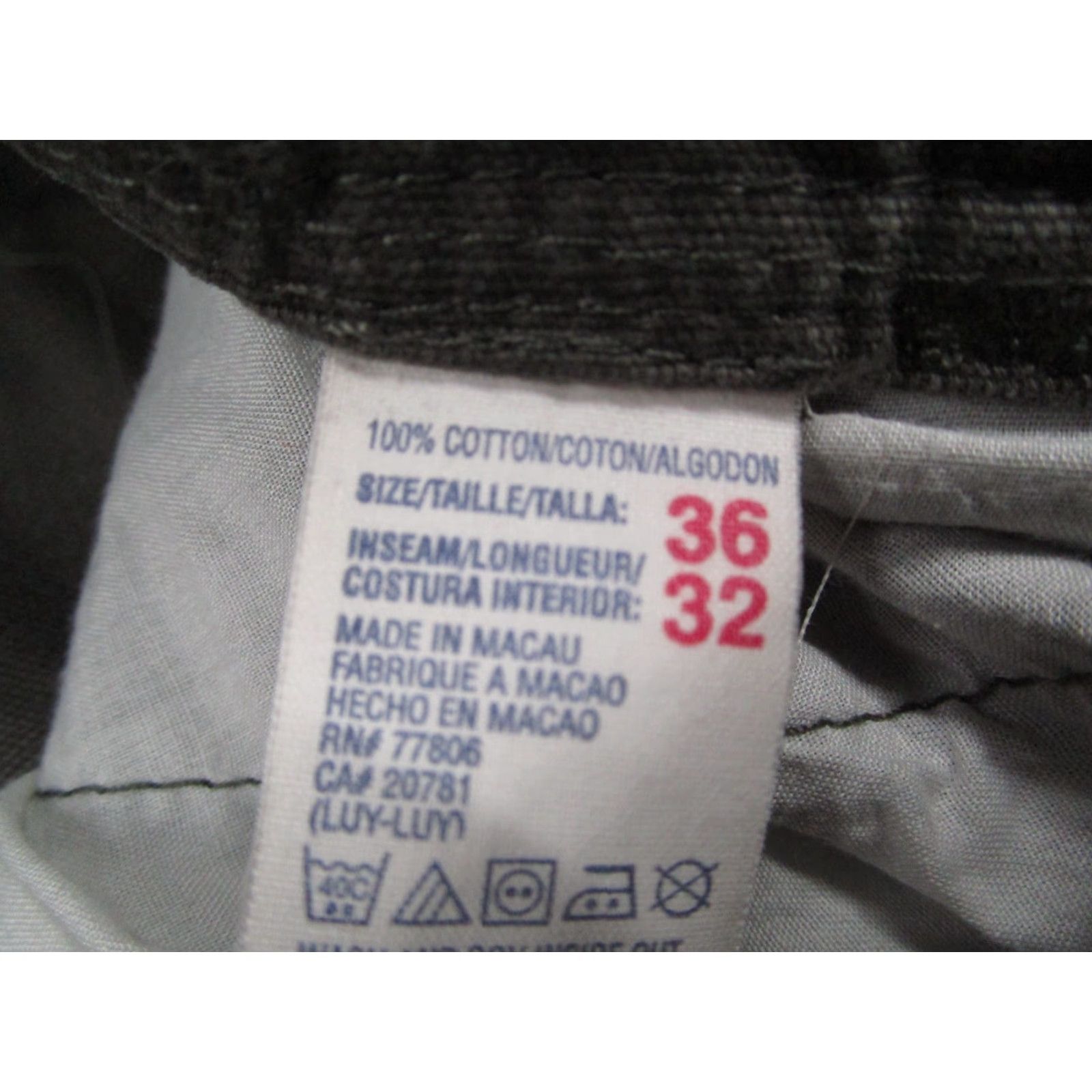 Tommy Hilfiger VINTAGE Tommy Hilfiger Pants Mens 36 Gray Check Flat Front 90s City Retro Sports Casual Chino Pant Men Regular 36 Gray Size US 36 / EU 52 - 4 Thumbnail