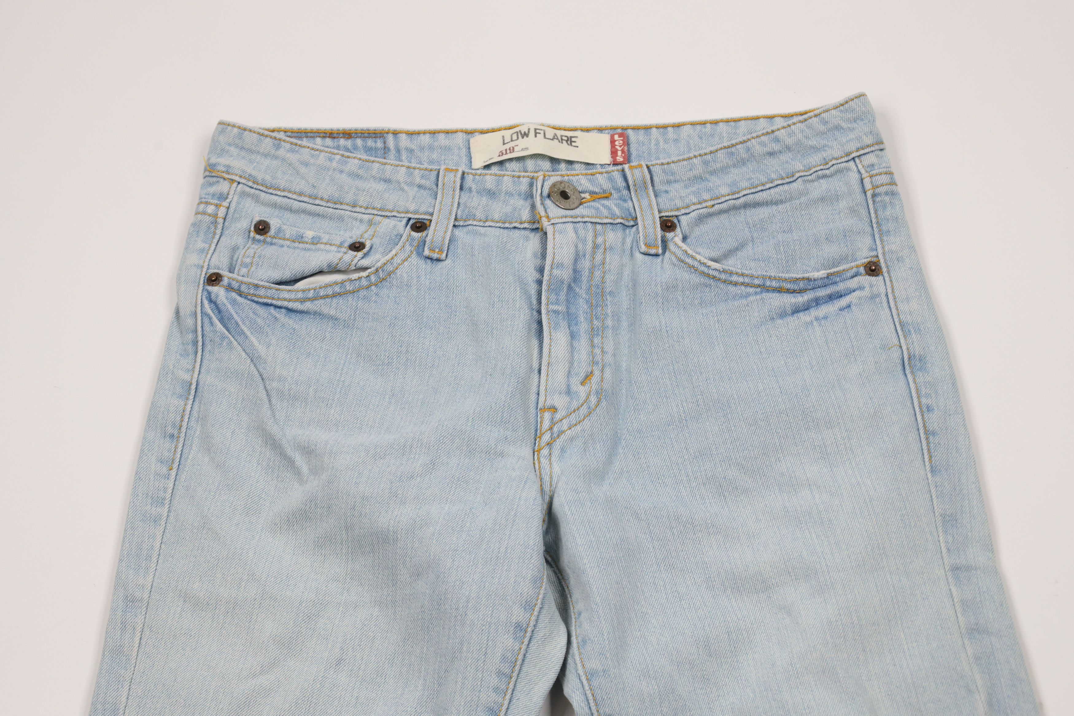 Levi's × Vintage Vintage Y2K 2005 Levis 519 Babydoll Low Rise Flared Jeans Size 30" / US 8 / IT 44 - 2 Thumbnail