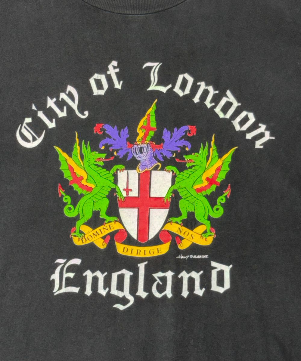 Vintage Vintage City of London England Dragon Crest Tee 90s Size US XL / EU 56 / 4 - 8 Thumbnail